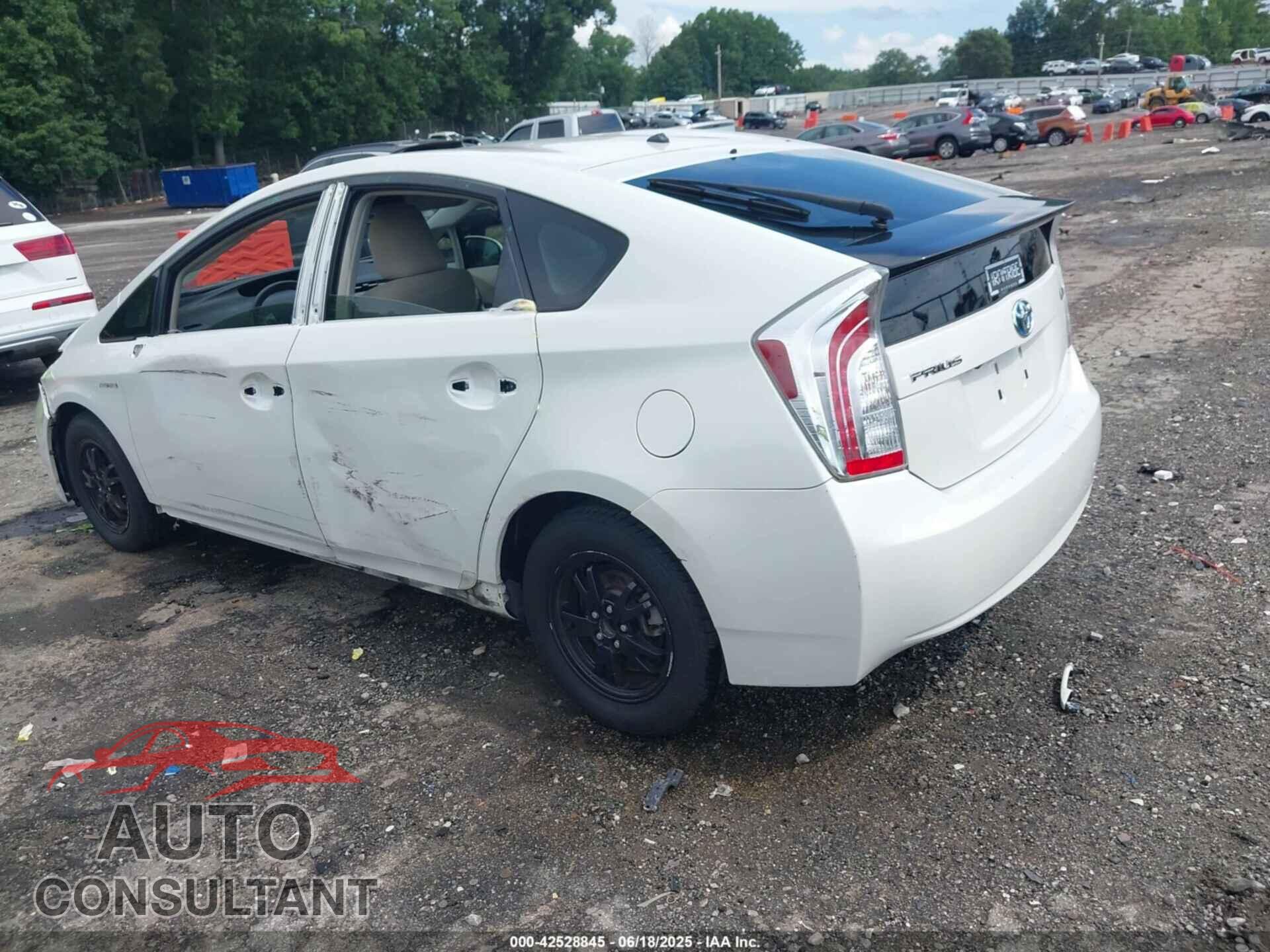 TOYOTA PRIUS 2015 - JTDKN3DU7F0464405