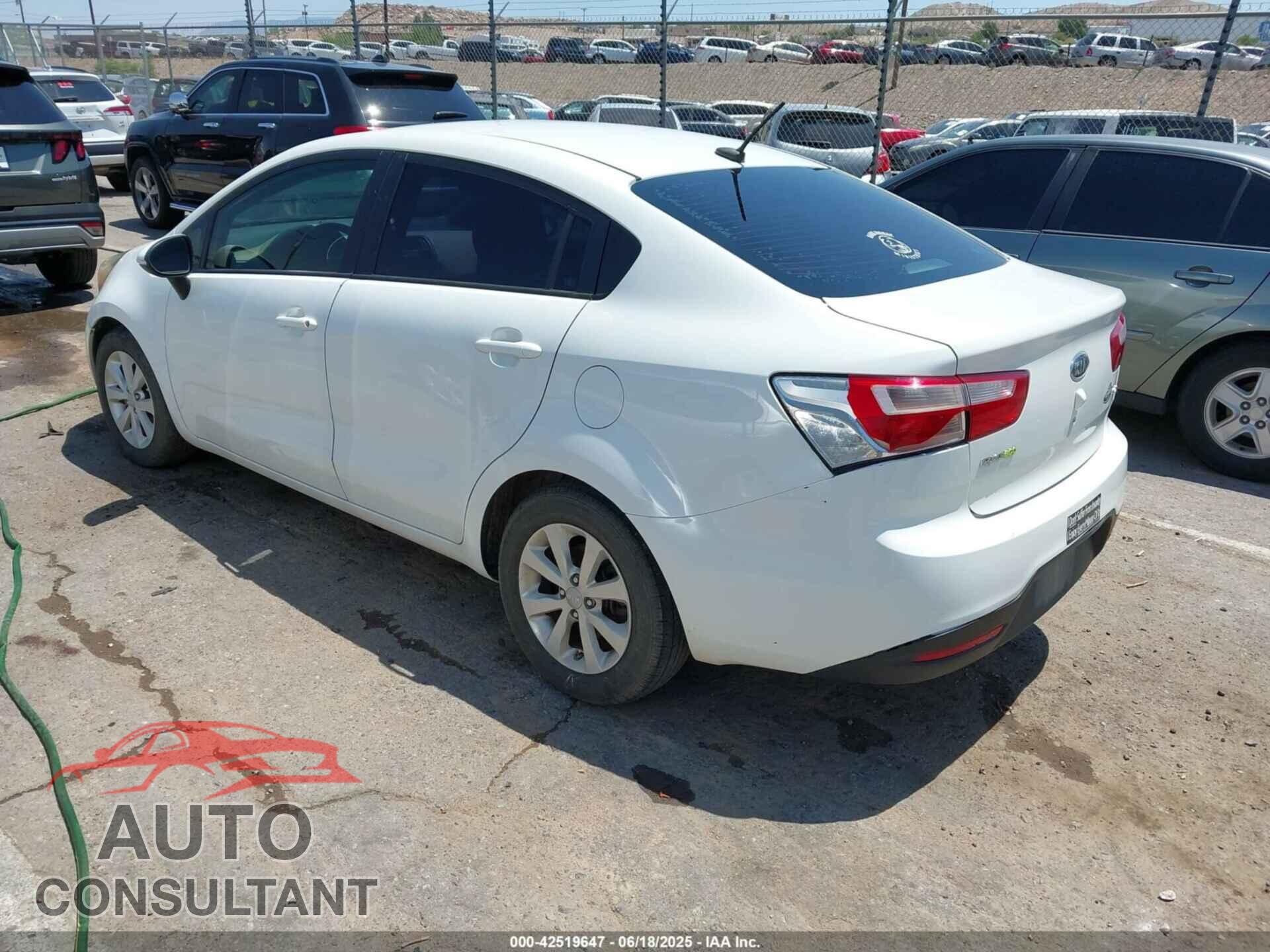 KIA RIO 2013 - KNADN4A38D6117229