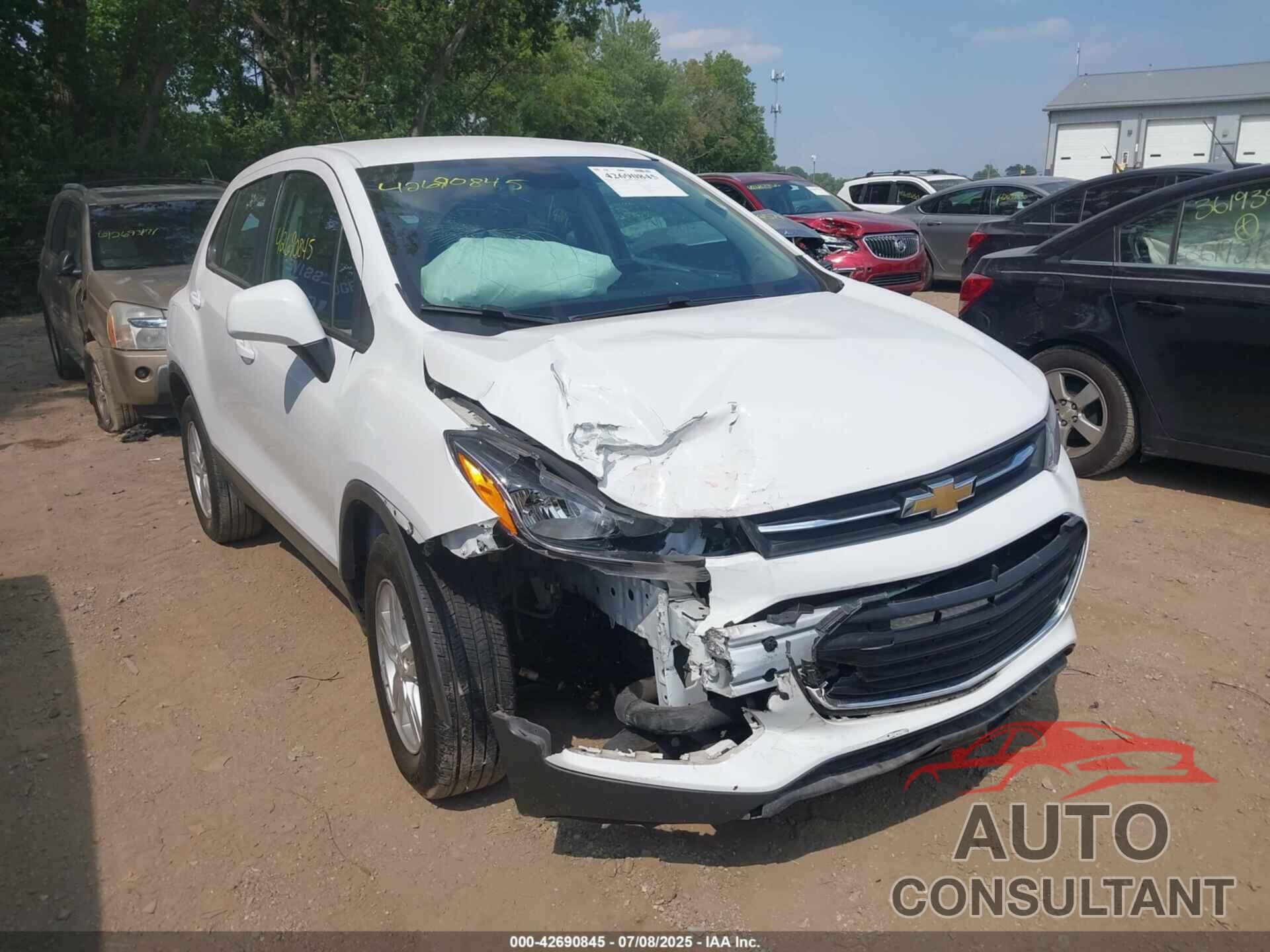 CHEVROLET TRAX 2020 - 3GNCJNSB2LL341775