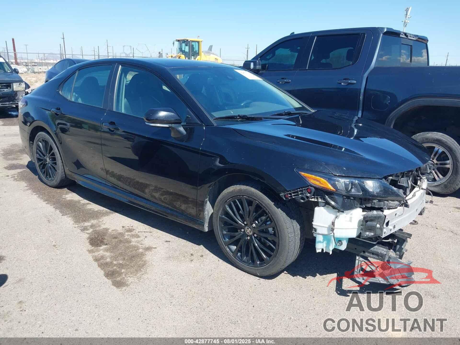 TOYOTA CAMRY 2022 - 4T1T11AK4NU036673