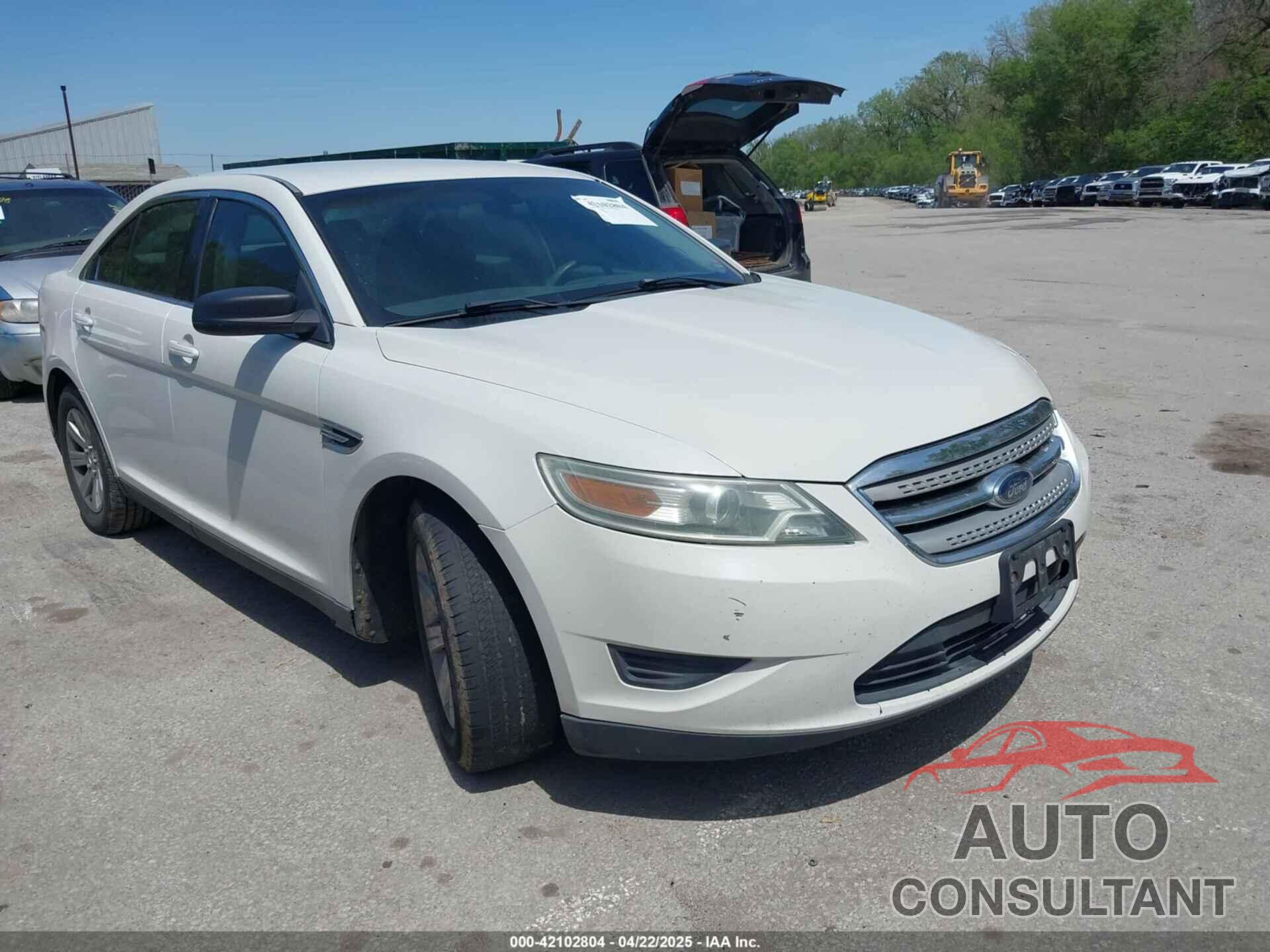 FORD TAURUS 2010 - 1FAHP2DW8AG152924