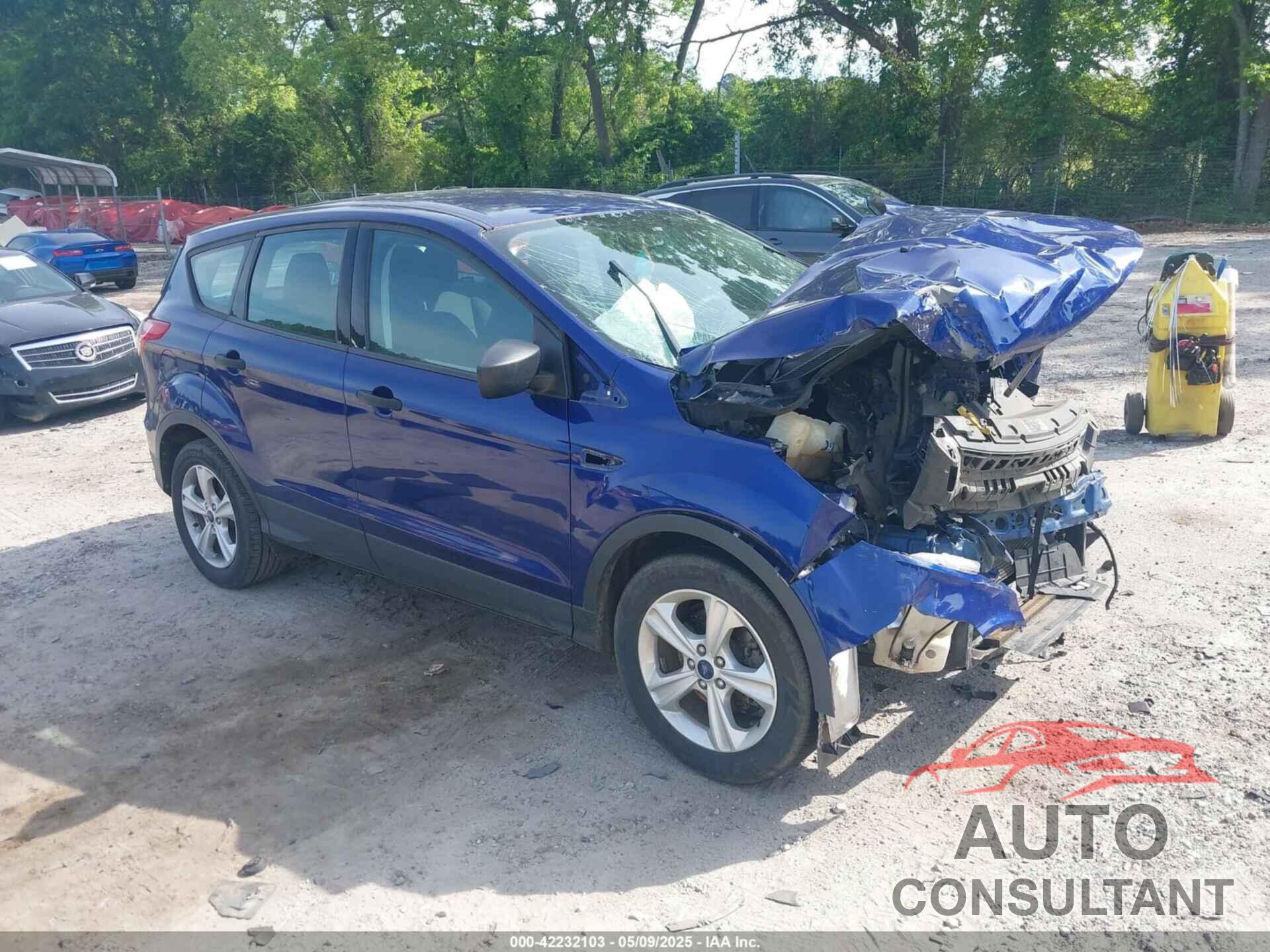 FORD ESCAPE 2016 - 1FMCU0F72GUB40412