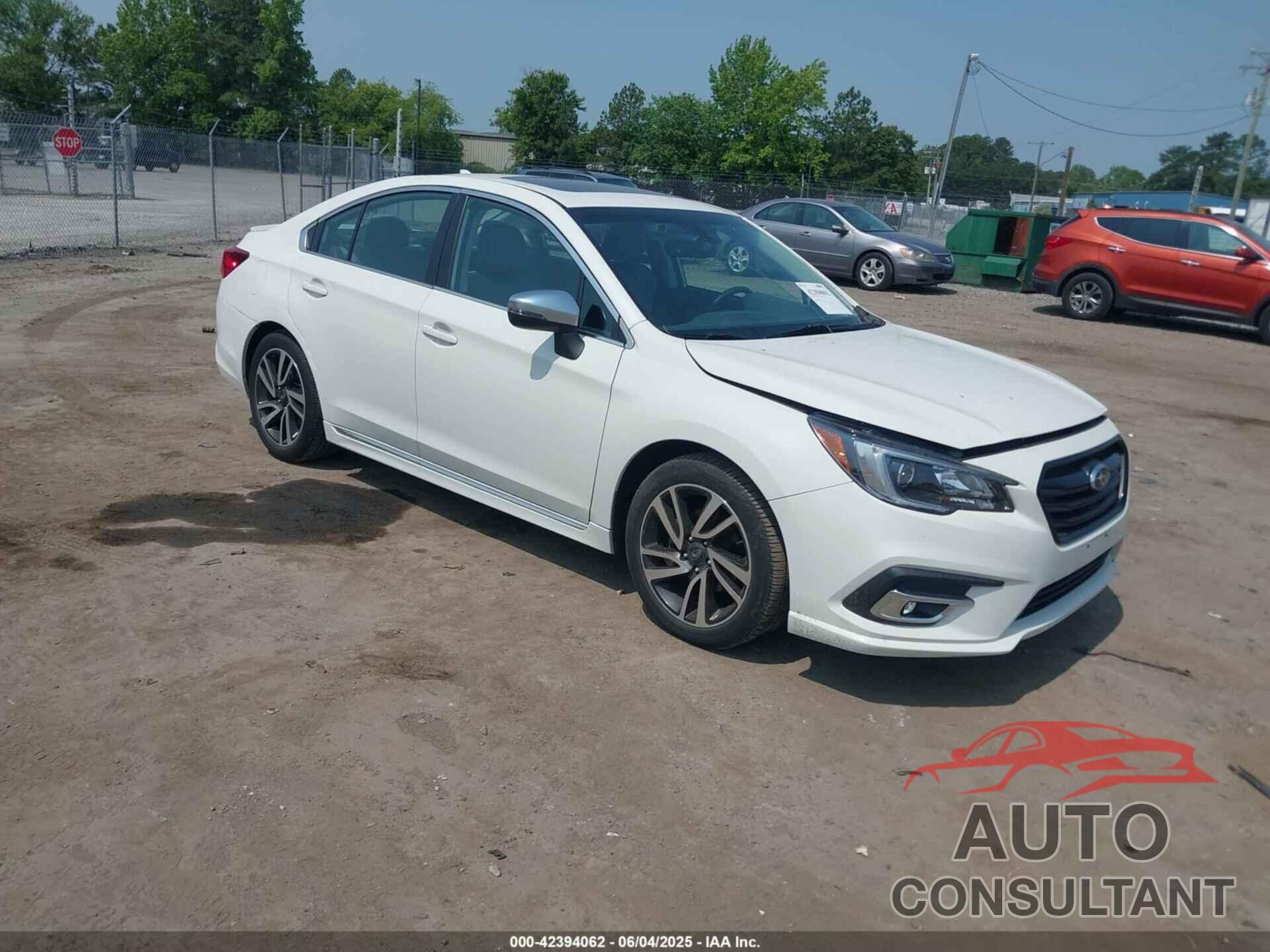 SUBARU LEGACY 2018 - 4S3BNAS62J3043353