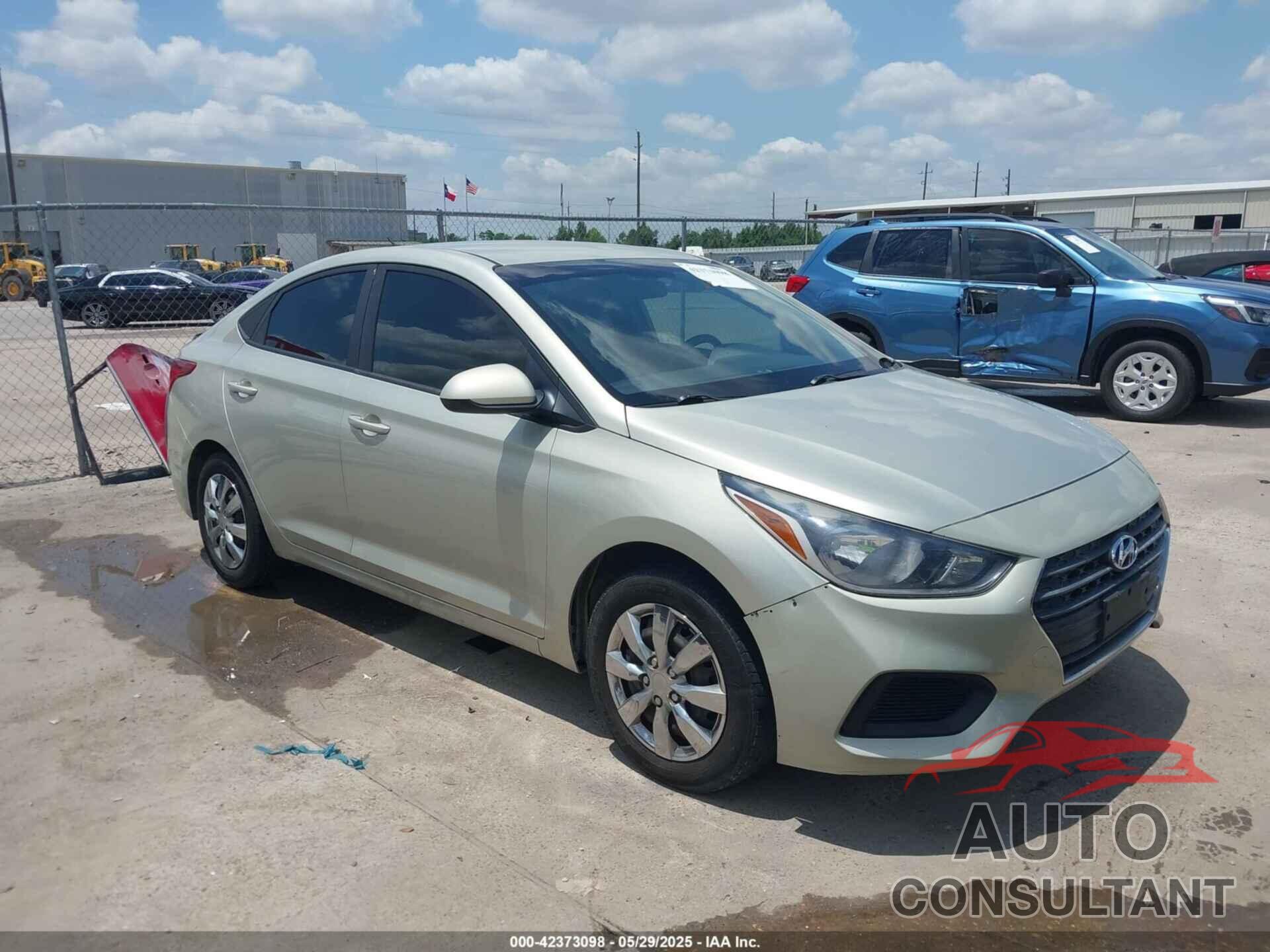 HYUNDAI ACCENT 2018 - 3KPC24A34JE012829