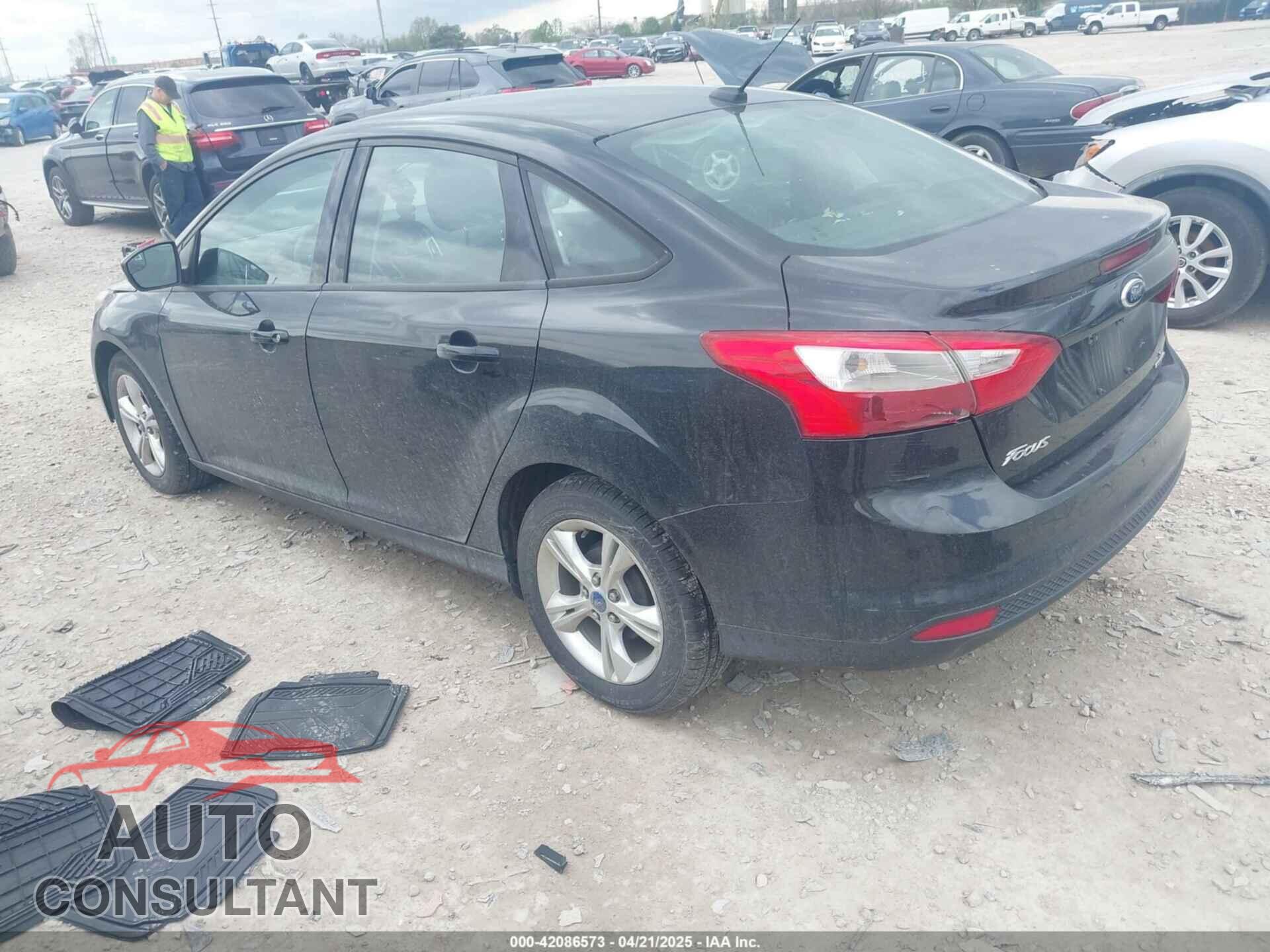 FORD FOCUS 2013 - 1FADP3F25DL209199