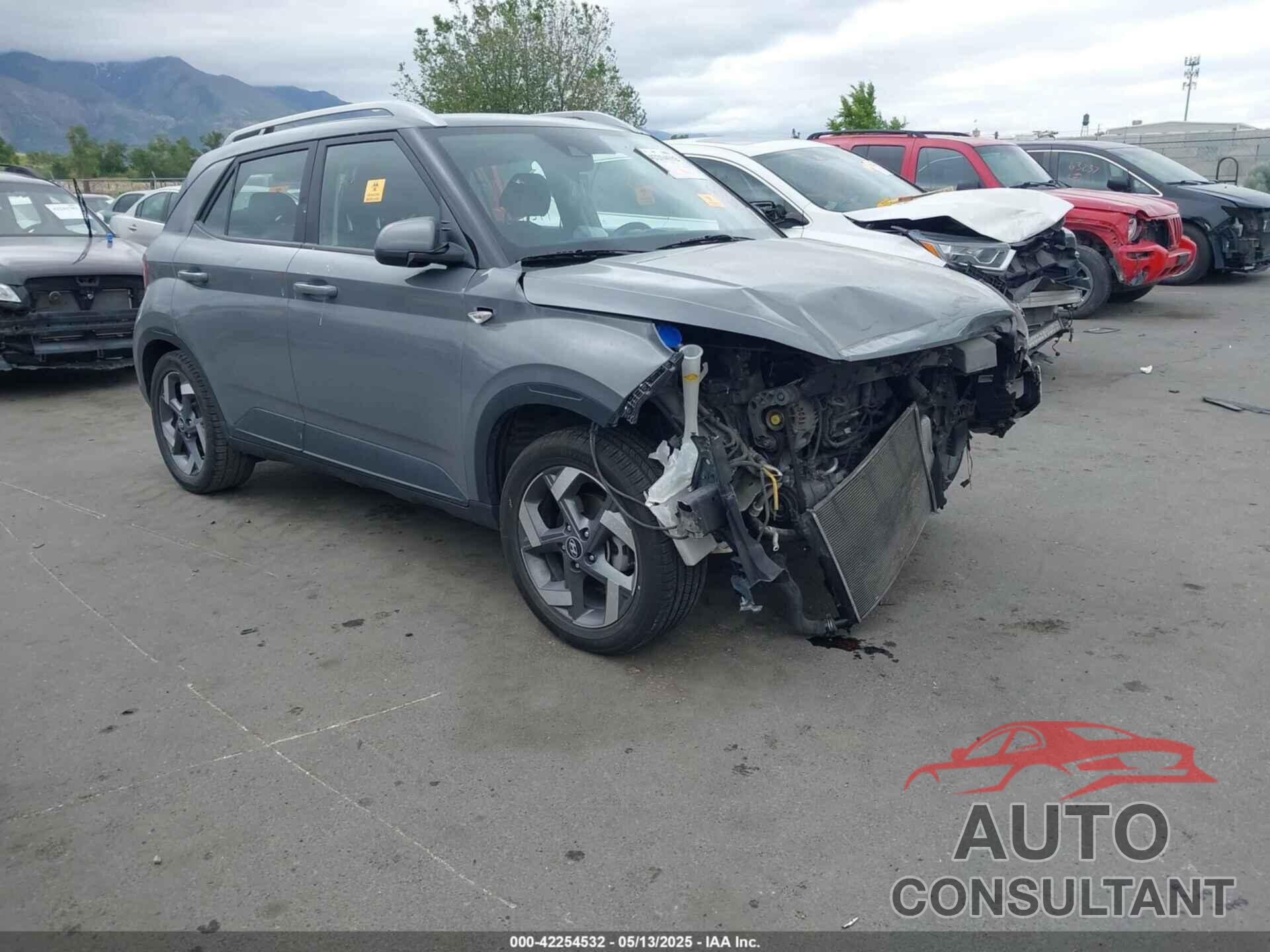 HYUNDAI VENUE 2022 - KMHRC8A38NU132294