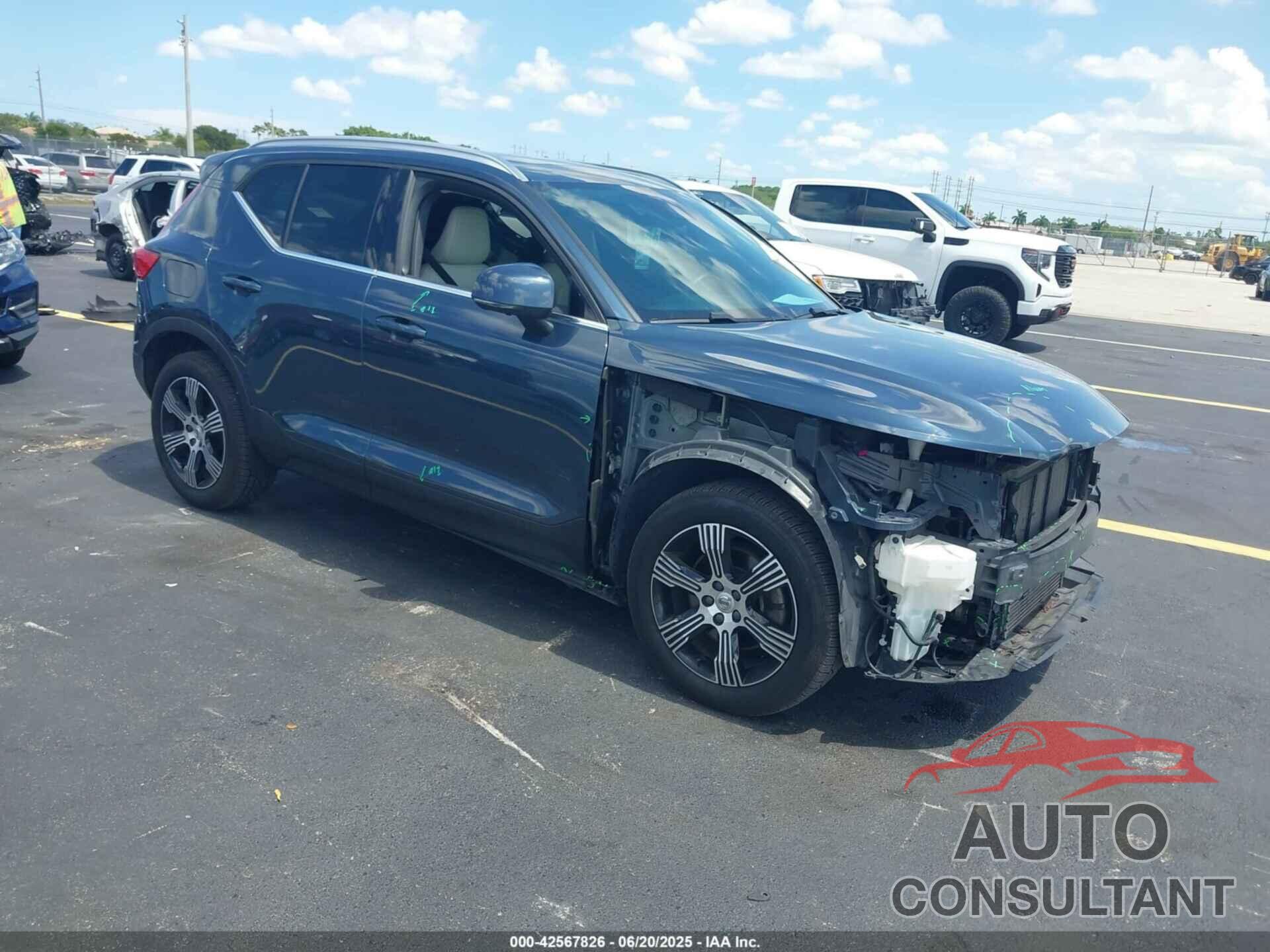 VOLVO XC40 2019 - YV4162UL3K2091207