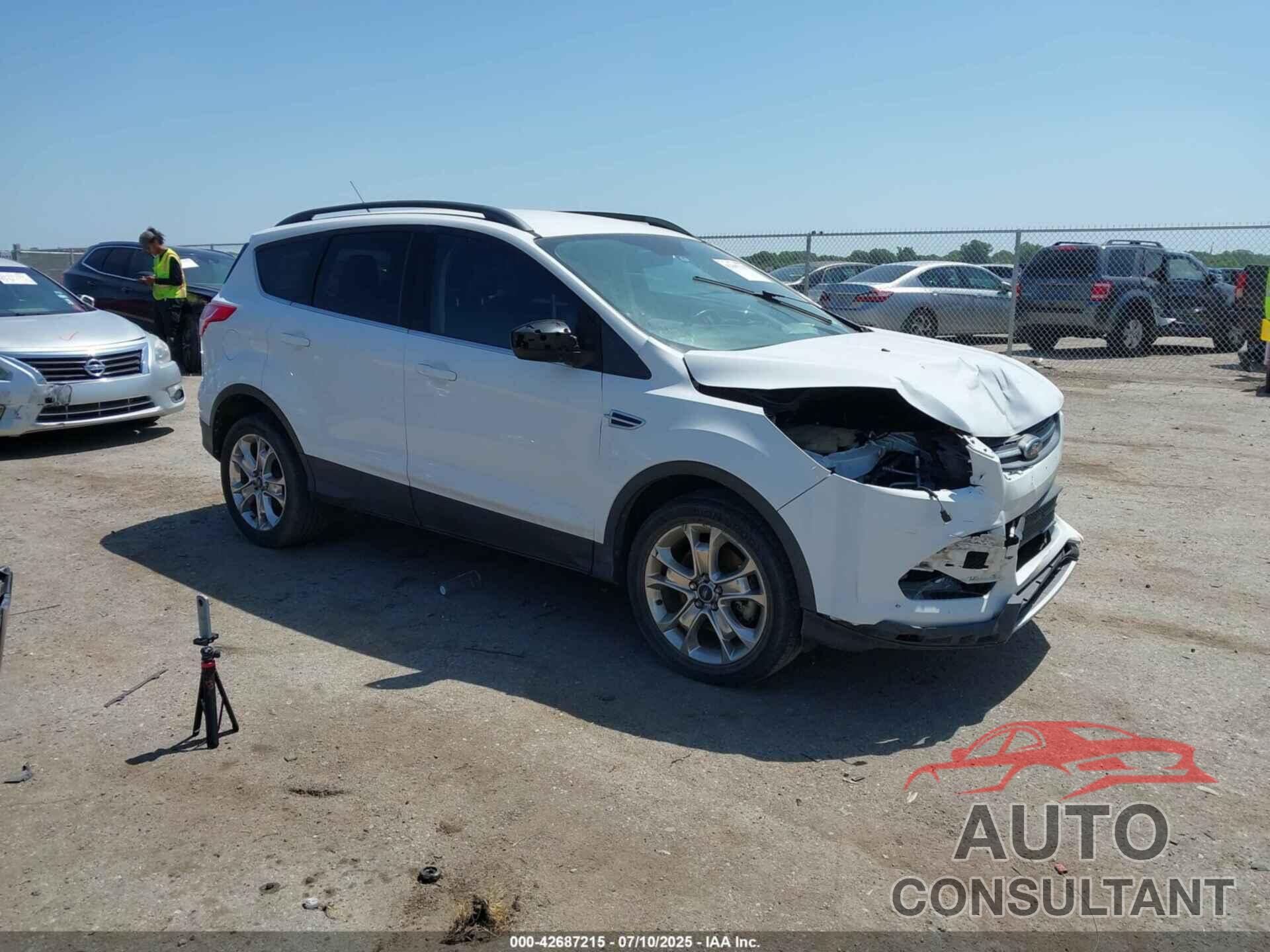 FORD ESCAPE 2016 - 1FMCU0G98GUC78732