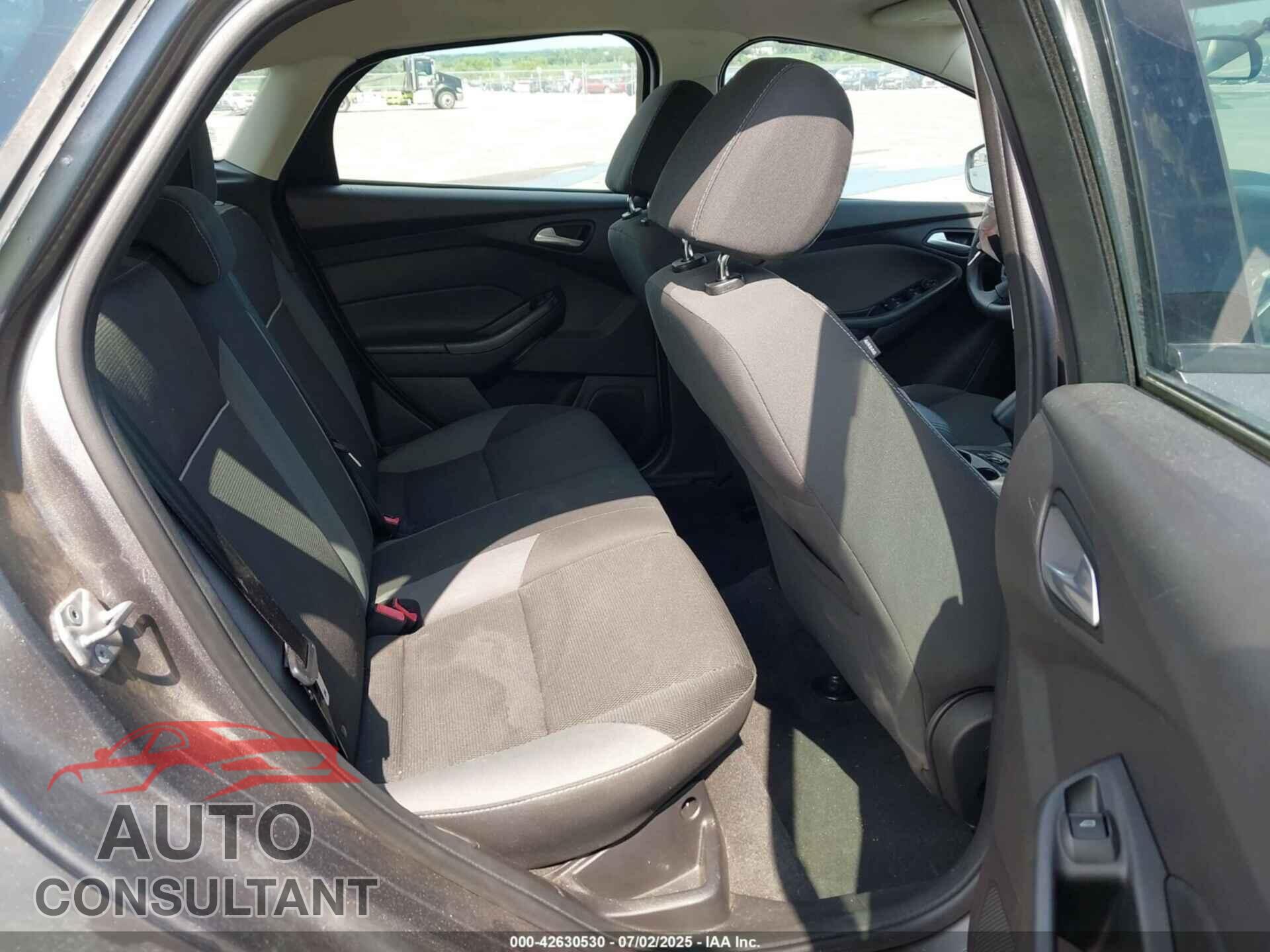FORD FOCUS 2014 - 1FADP3K21EL254342
