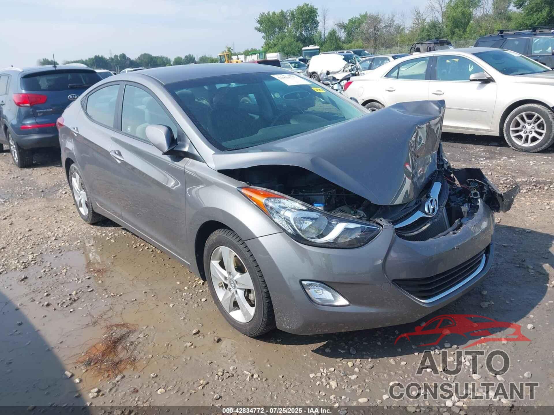 HYUNDAI ELANTRA 2013 - 5NPDH4AE7DH386954