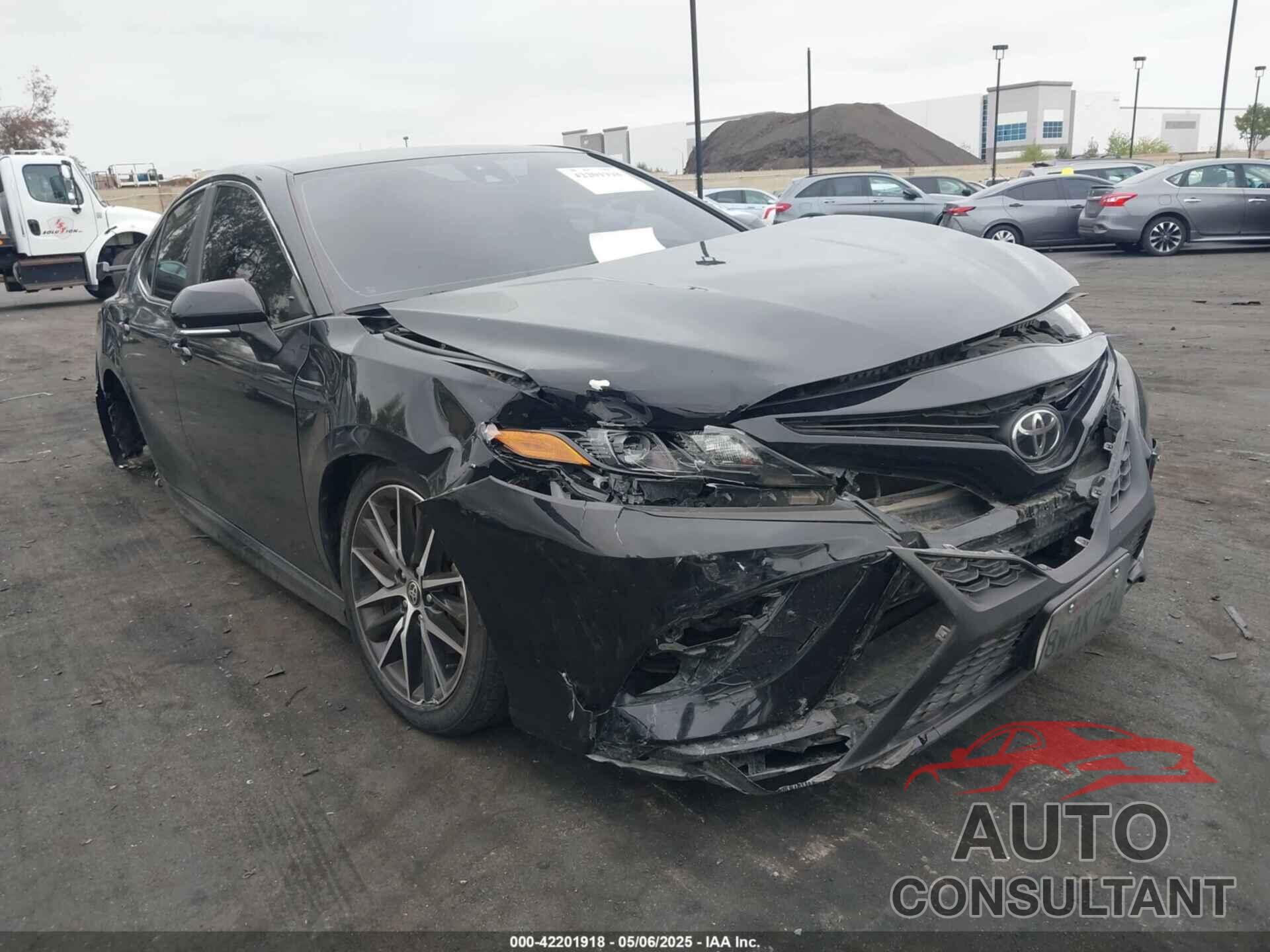 TOYOTA CAMRY 2021 - 4T1T11AK1MU561608