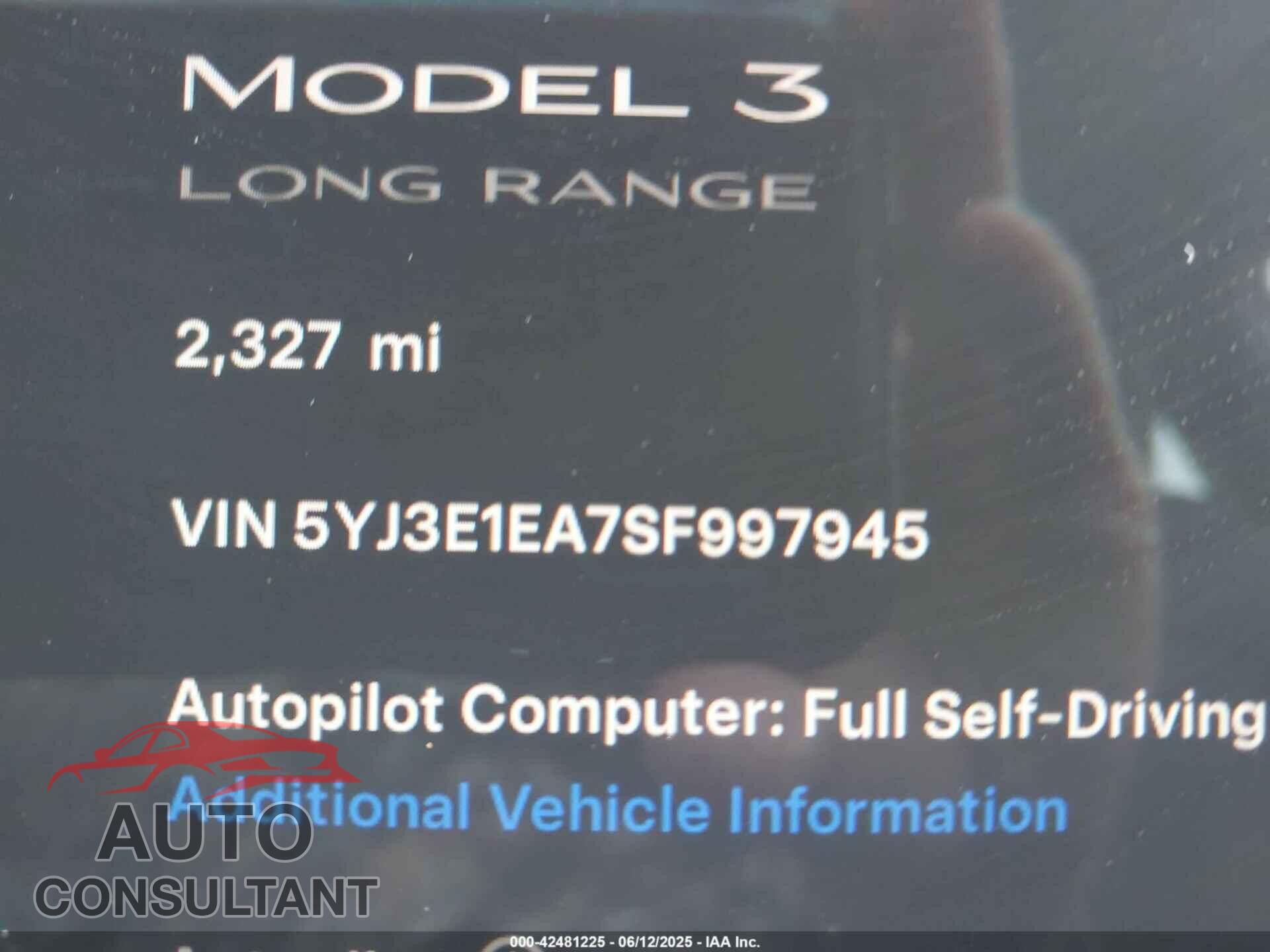 TESLA MODEL 3 2025 - 5YJ3E1EA7SF997945