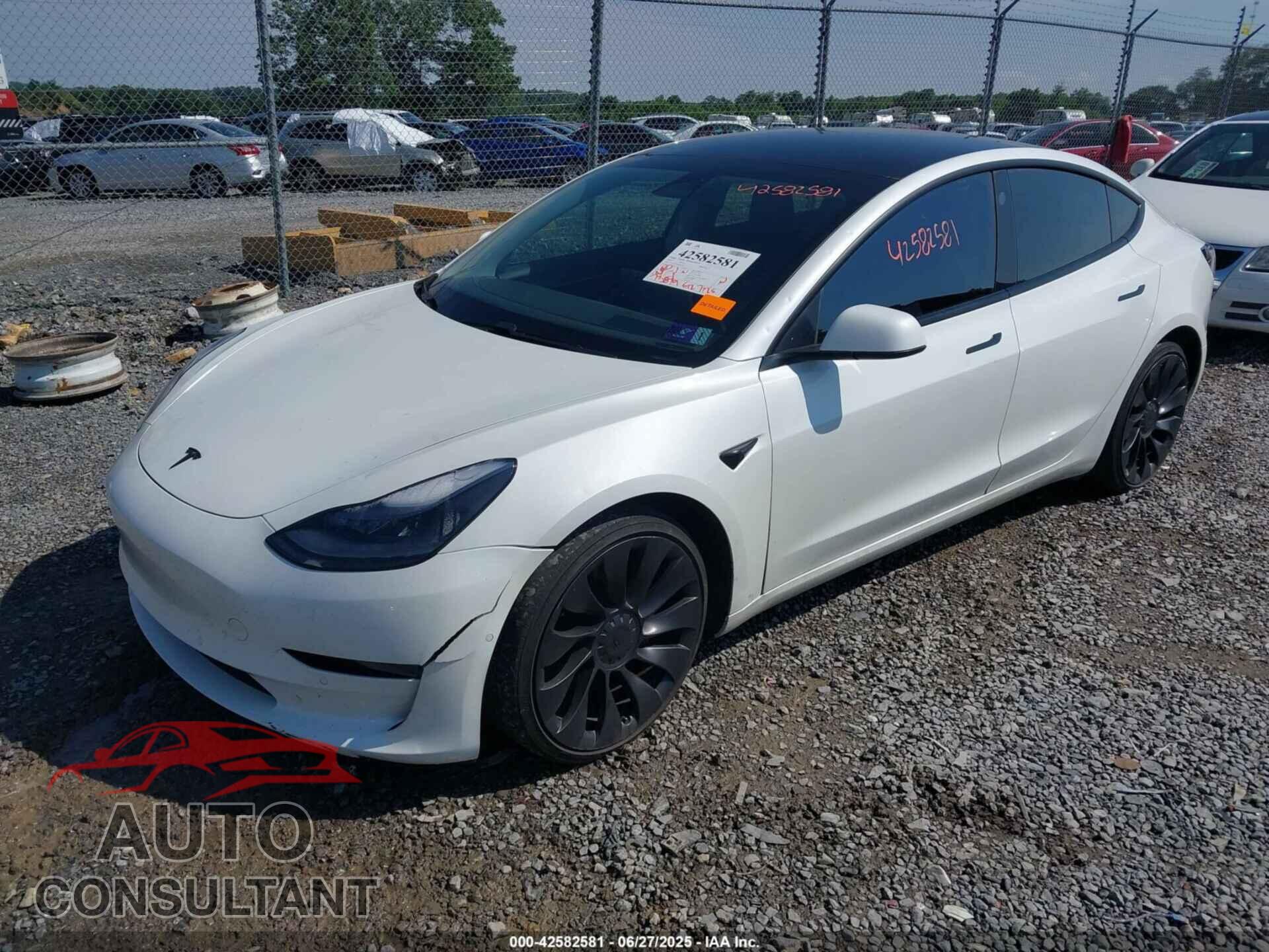 TESLA MODEL 3 2021 - 5YJ3E1EC4MF094253