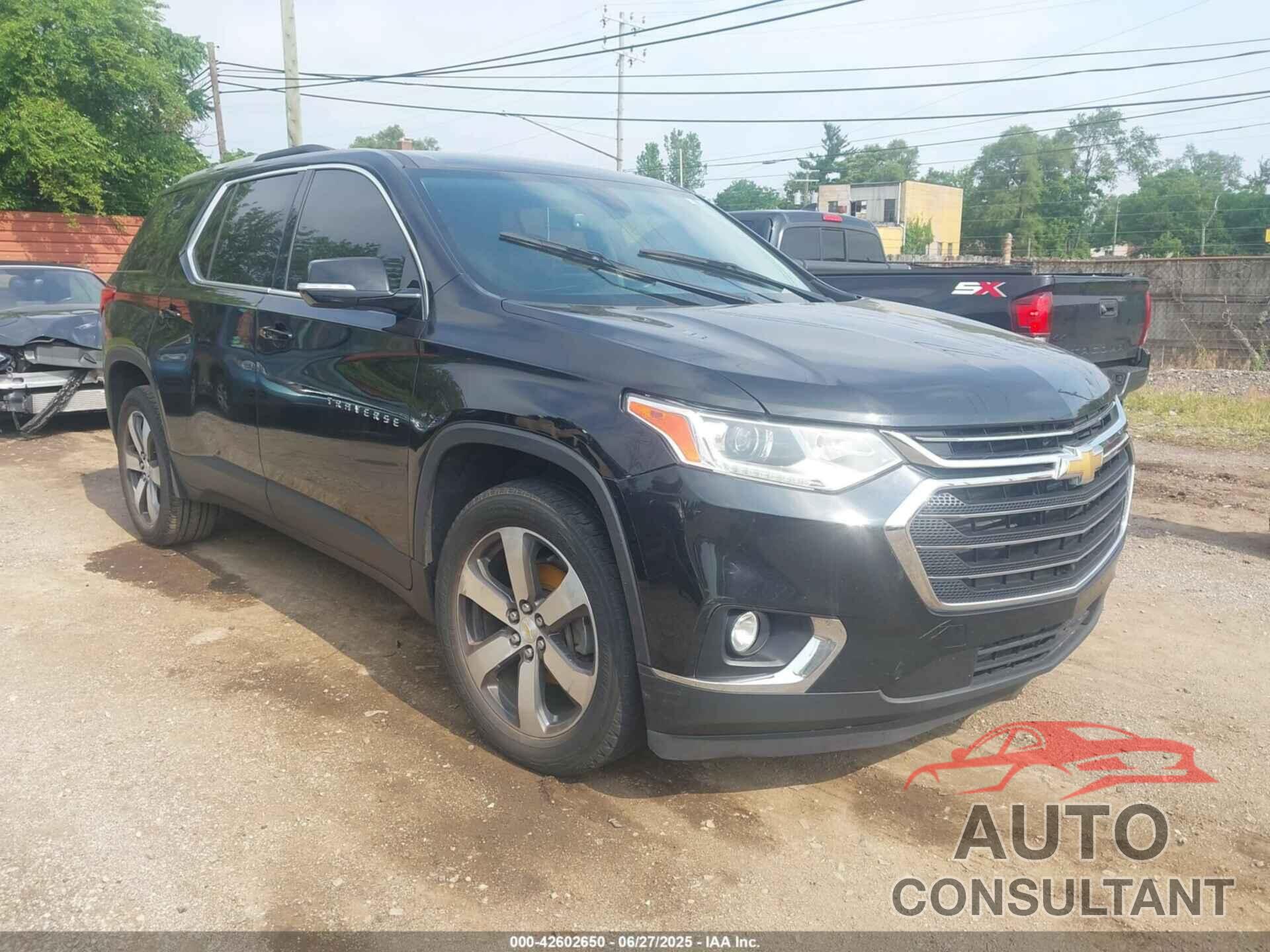 CHEVROLET TRAVERSE 2018 - 1GNERHKW9JJ178374
