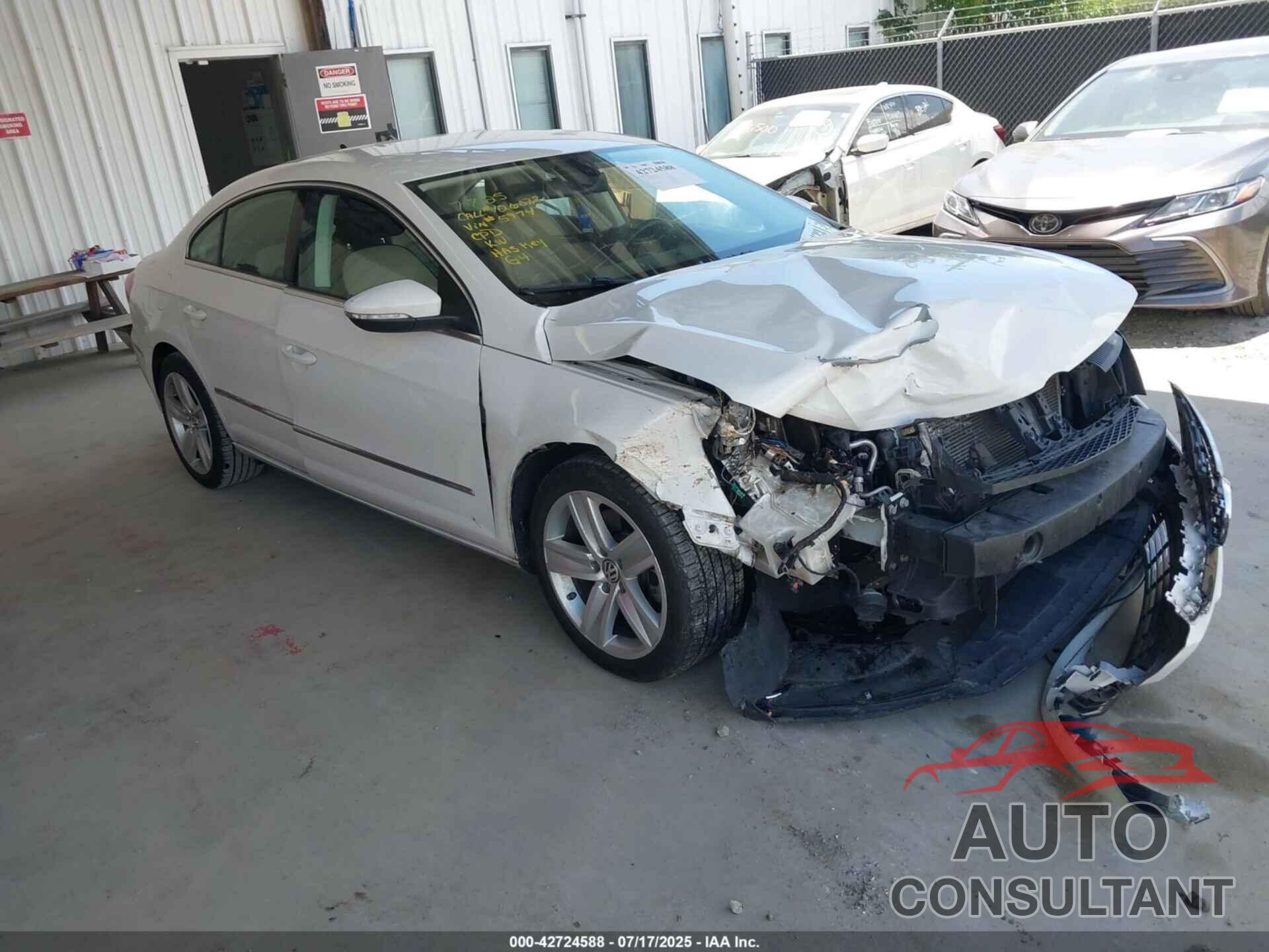 VOLKSWAGEN CC 2014 - WVWBP7AN1EE525974