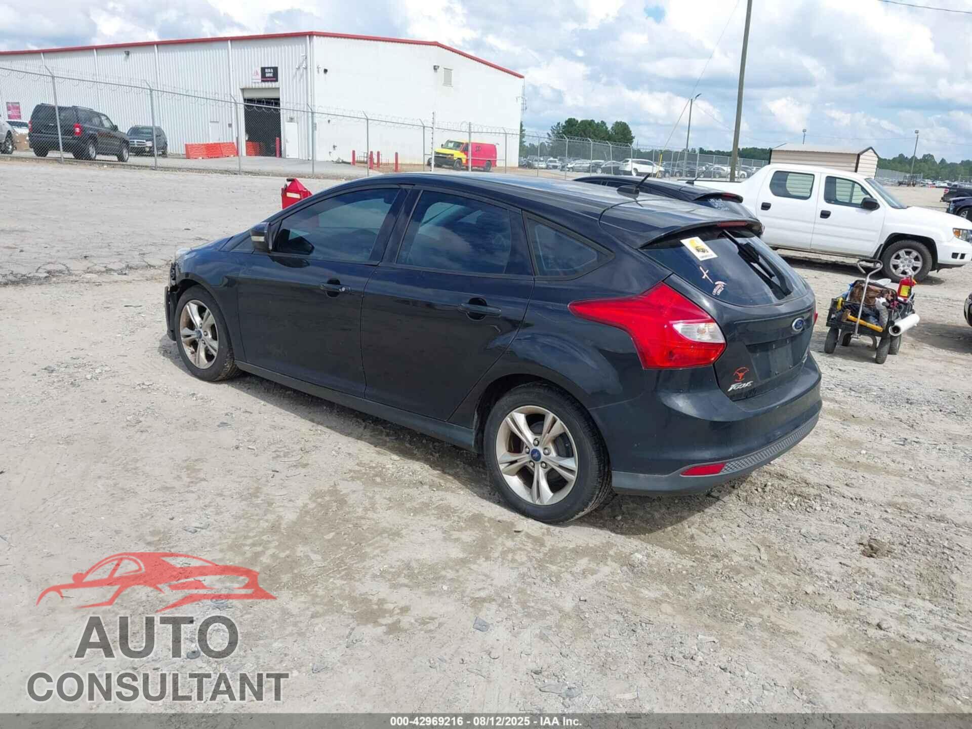 FORD FOCUS 2014 - 1FADP3K22EL133030