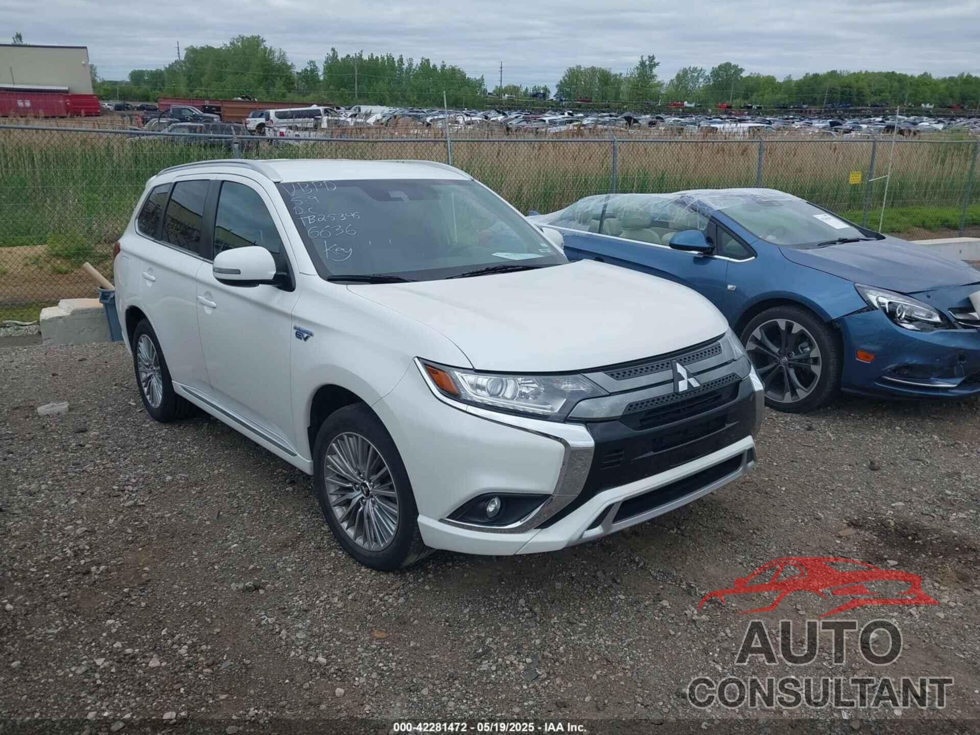 MITSUBISHI OUTLANDER PHEV 2022 - JA4J2VA72NZ026636