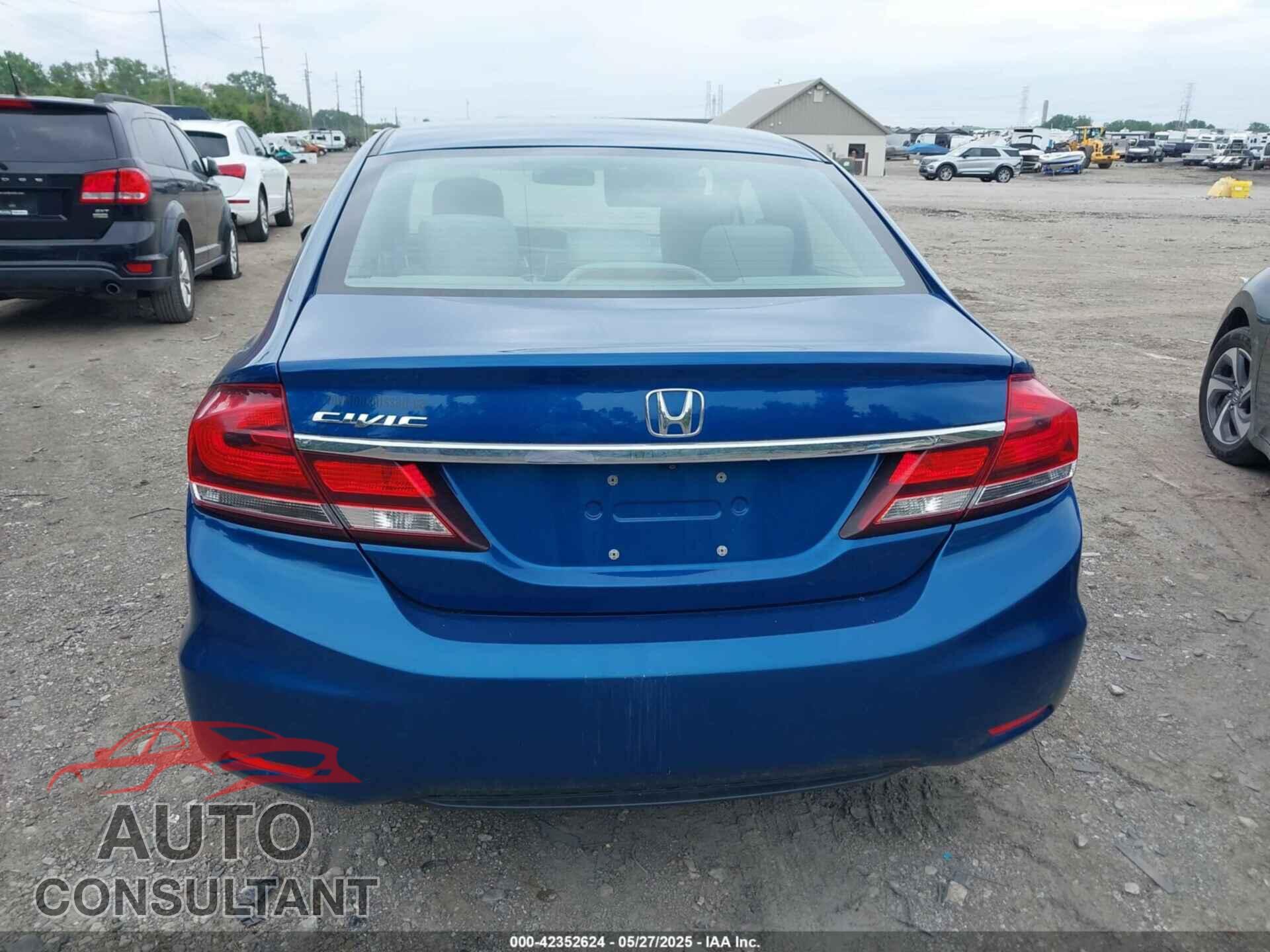 HONDA CIVIC 2015 - 2HGFB2F43FH059351