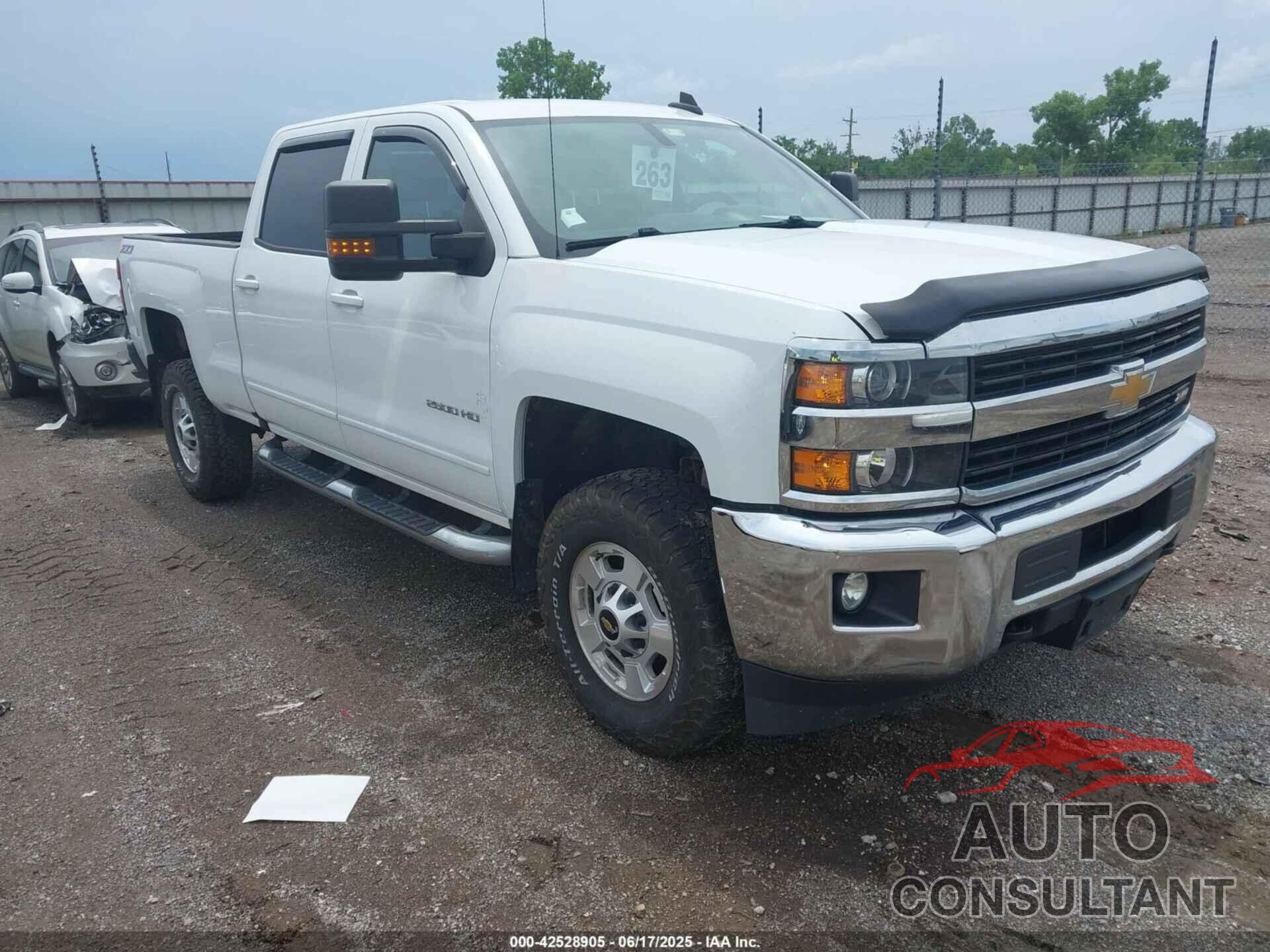 CHEVROLET SILVERADO 2500HD 2017 - 1GC1KVEG4HF103805