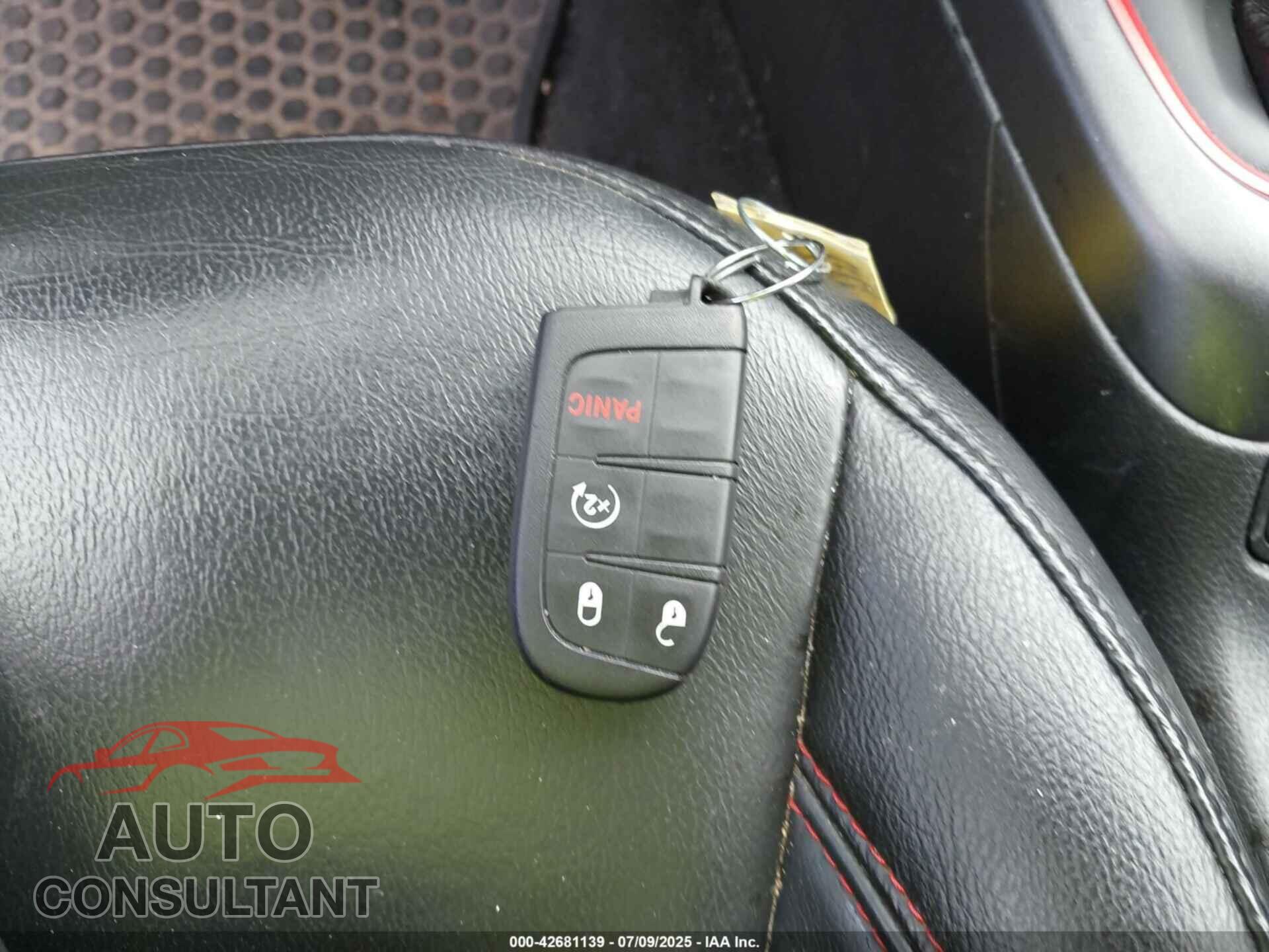 JEEP COMPASS 2019 - 3C4NJDDB3KT760631