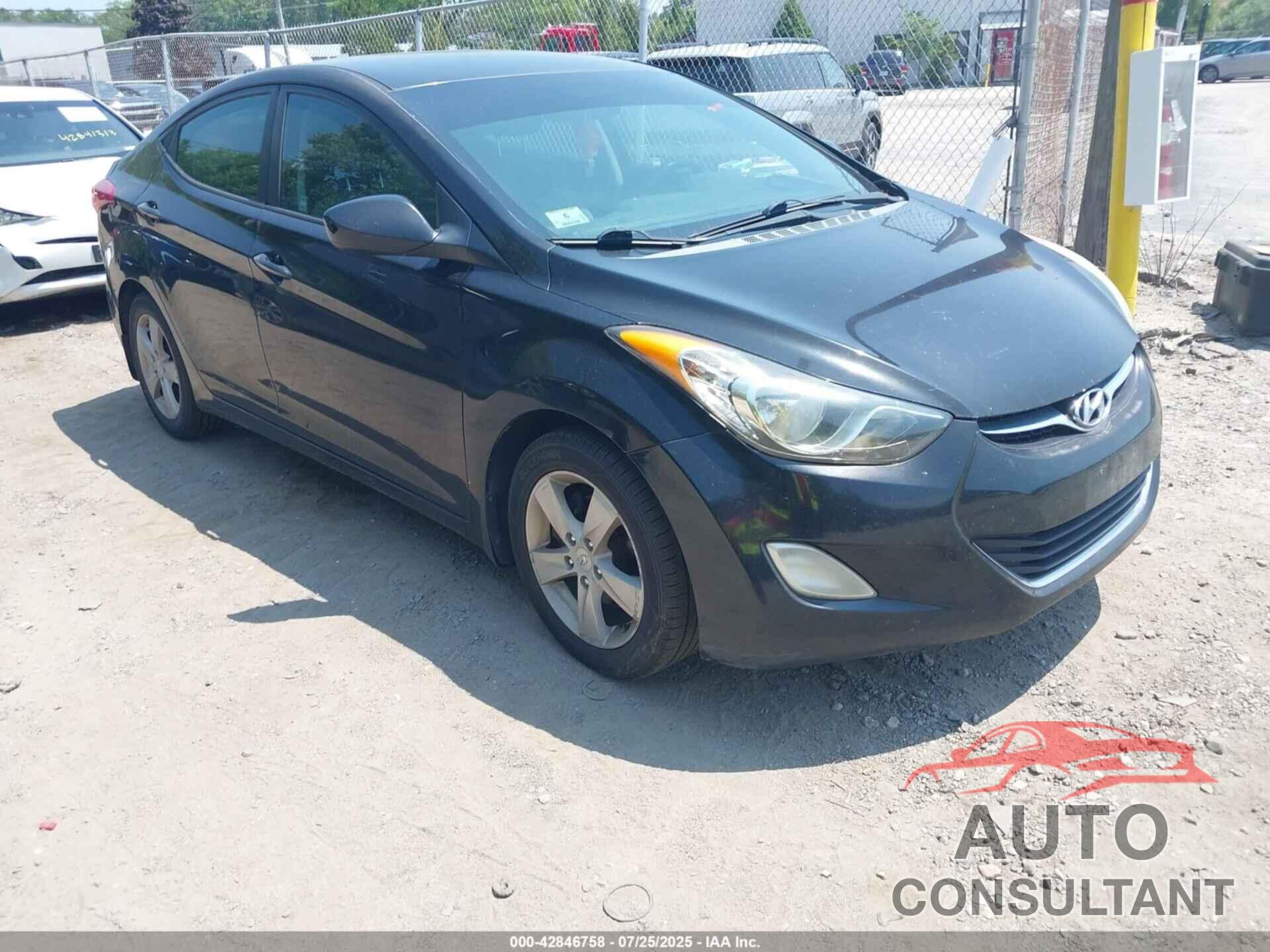 HYUNDAI ELANTRA 2012 - KMHDH4AE1CU206626