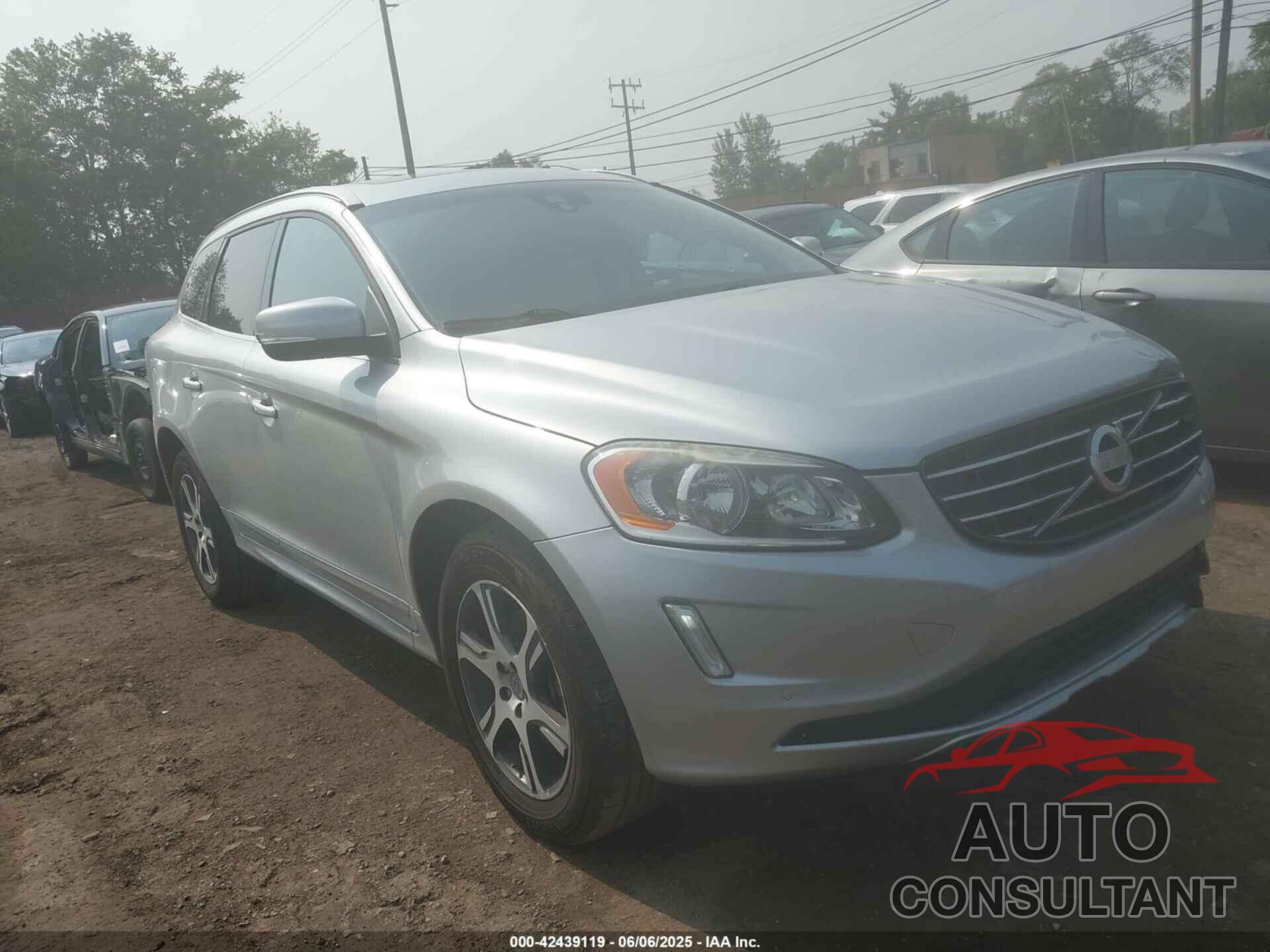 VOLVO XC60 2015 - YV4902RC8F2588188