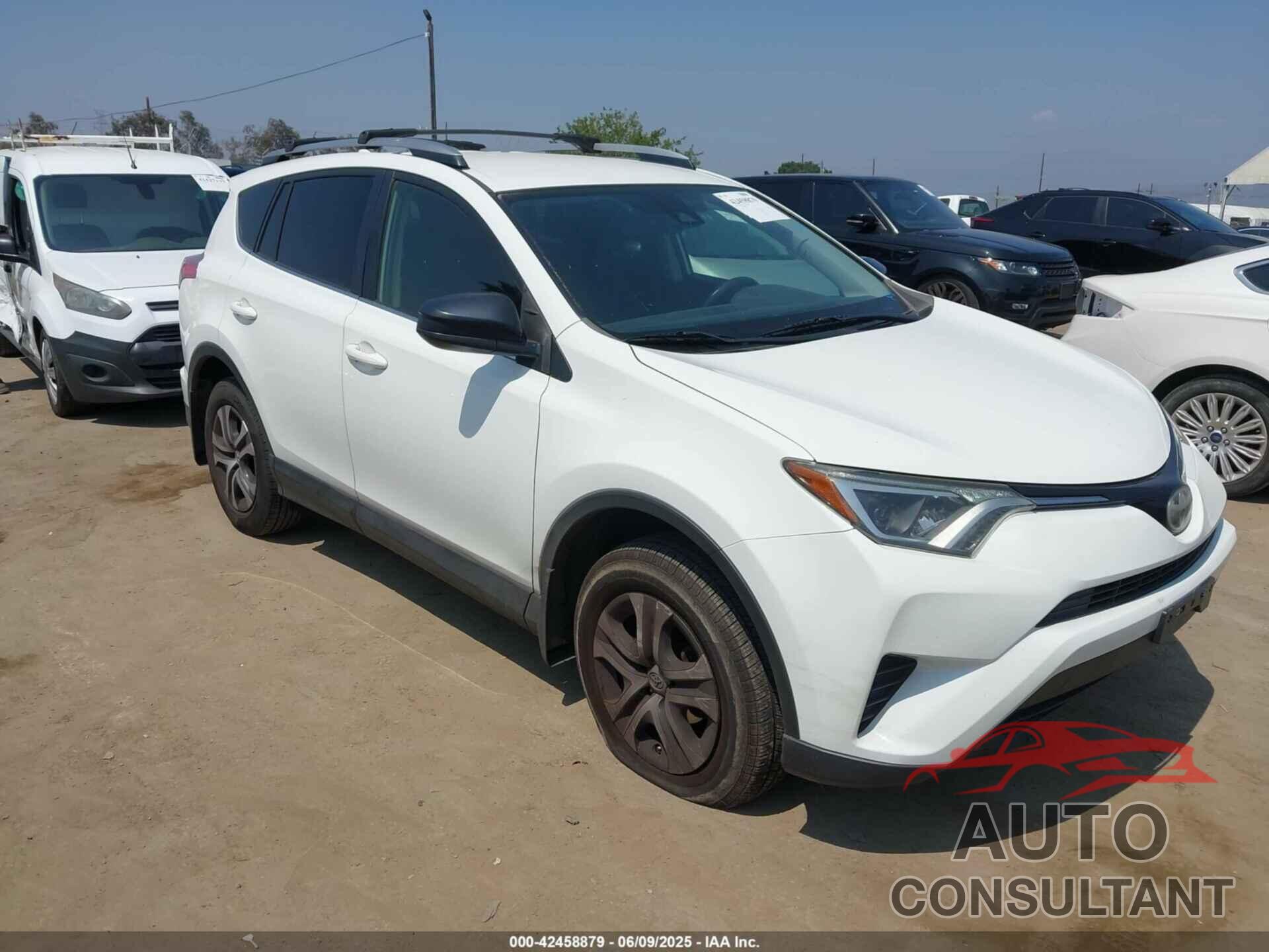 TOYOTA RAV4 2017 - JTMZFREV1HJ138313