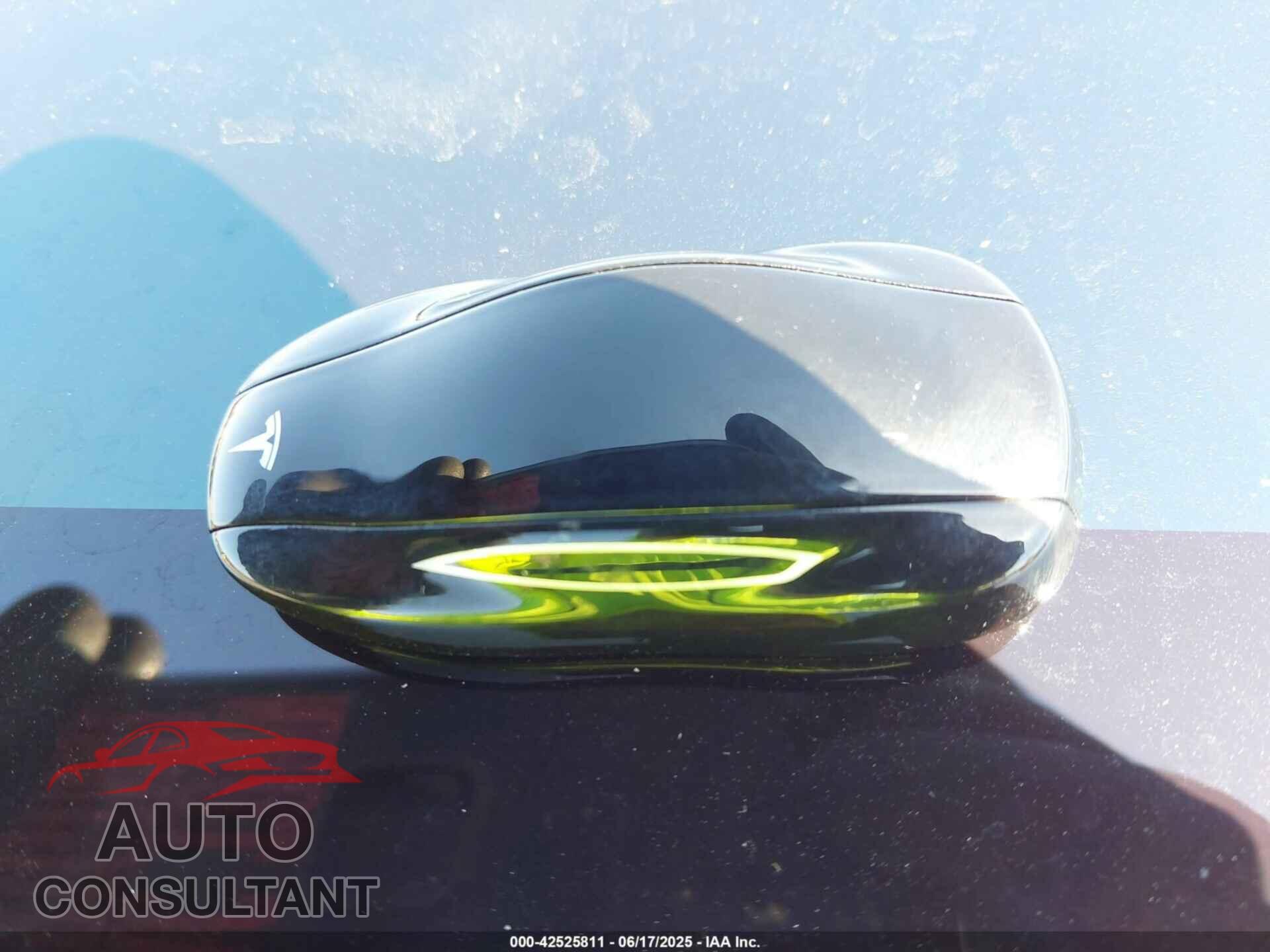 TESLA MODEL S 2014 - 5YJSA1H19EFP36971