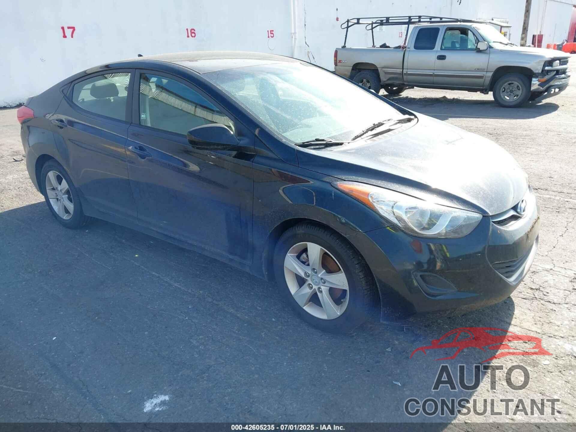HYUNDAI ELANTRA 2011 - 5NPDH4AE3BH004156