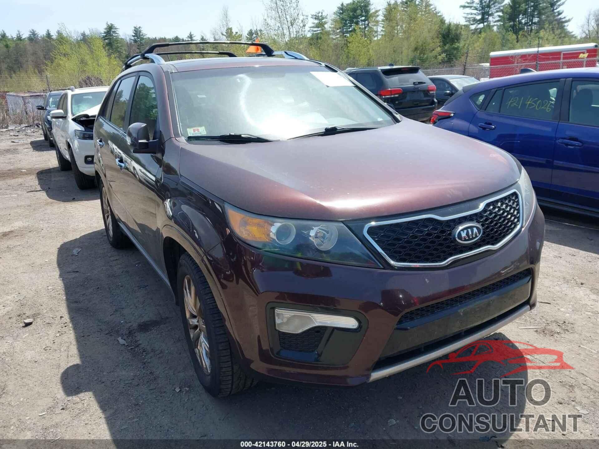 KIA SORENTO 2012 - 5XYKW4A22CG232886