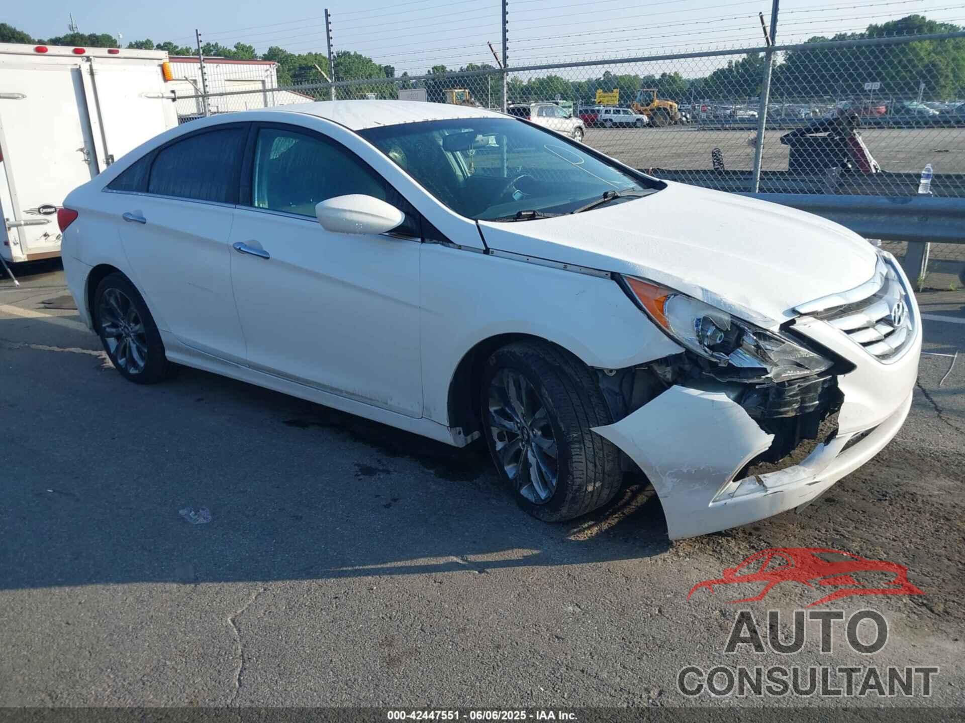 HYUNDAI SONATA 2011 - 5NPEC4AC6BH300046