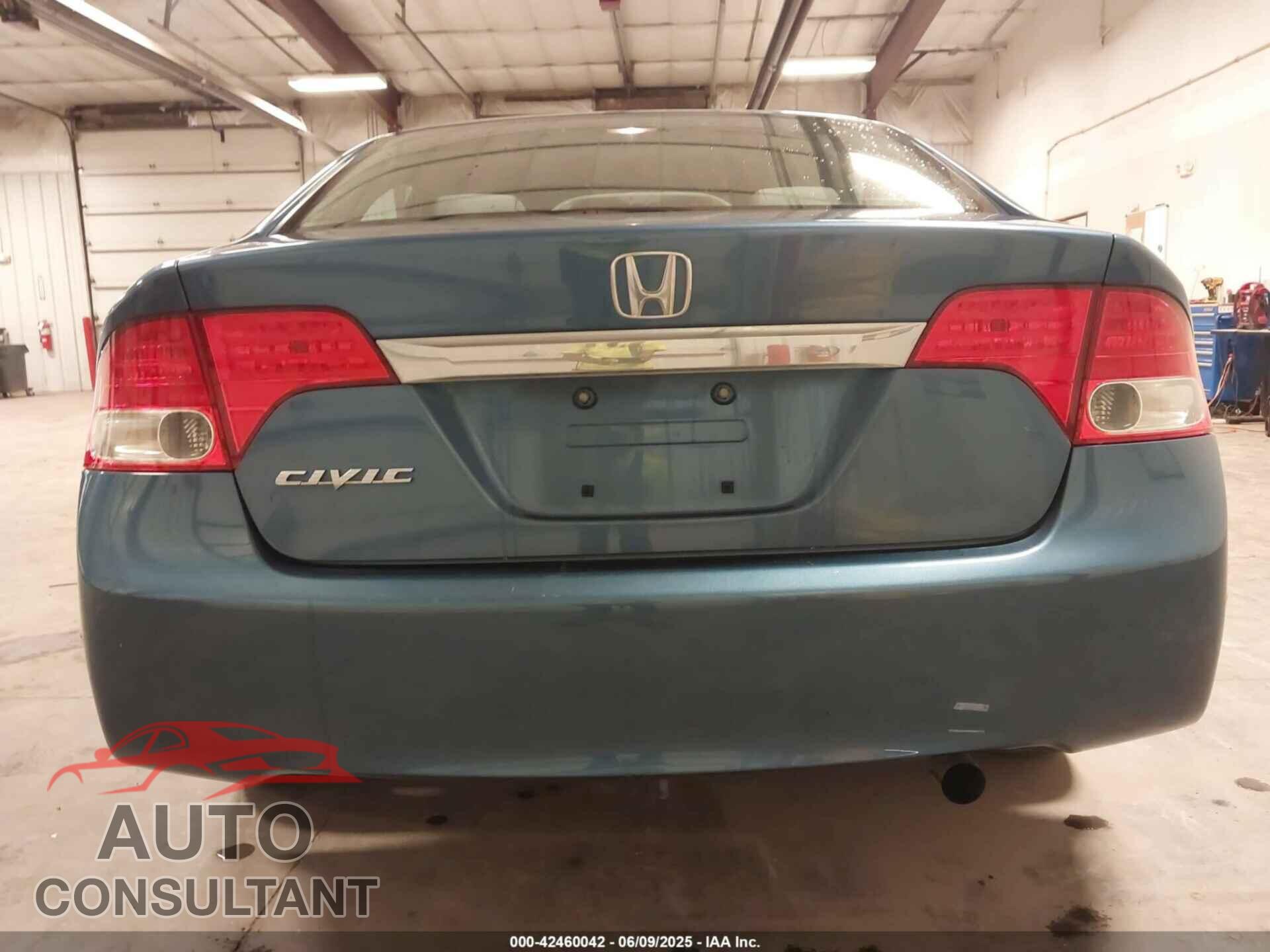 HONDA CIVIC 2009 - 19XFA16859E044509