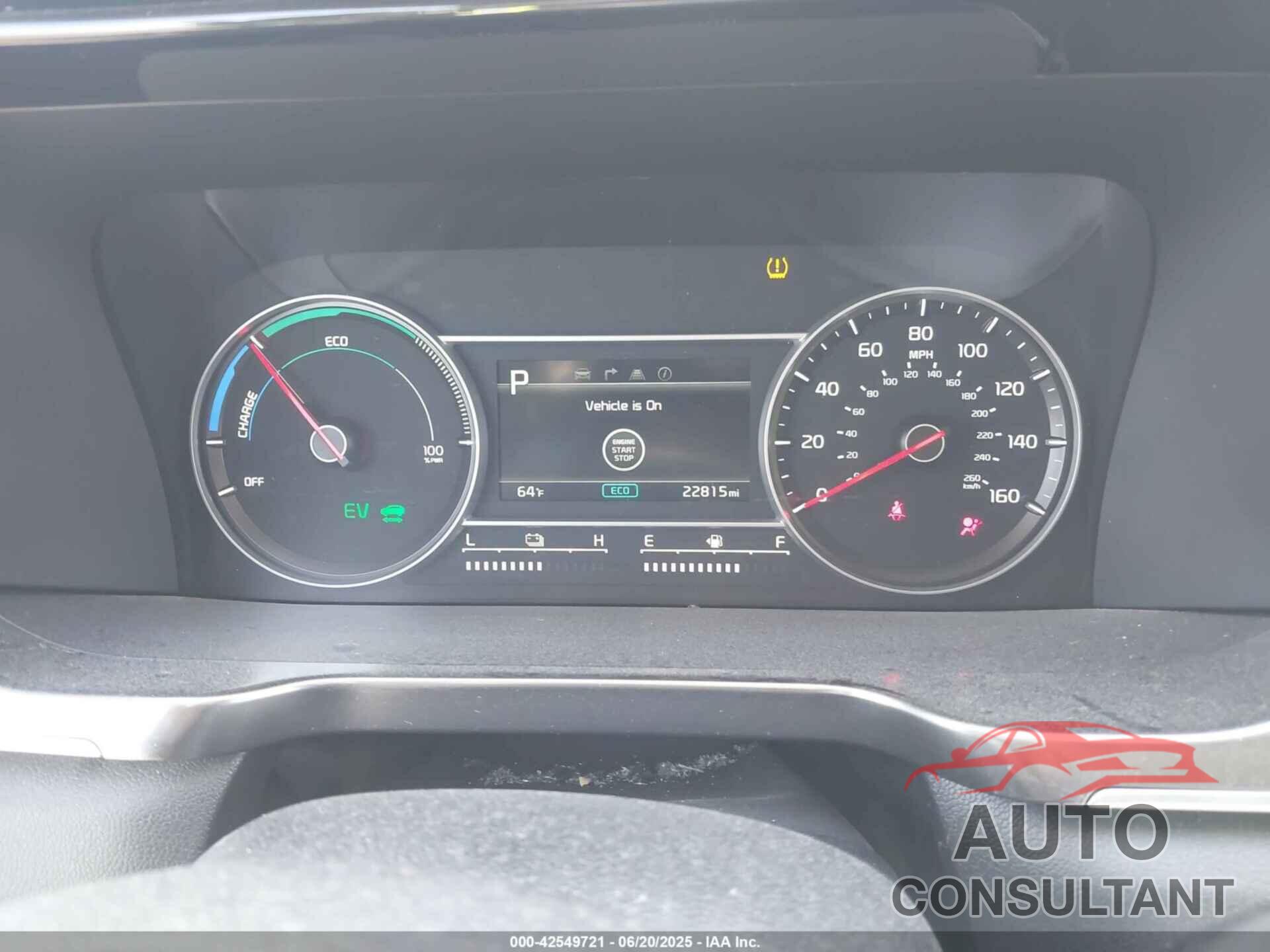 KIA SORENTO HYBRID 2023 - KNDRH4LG8P5136535