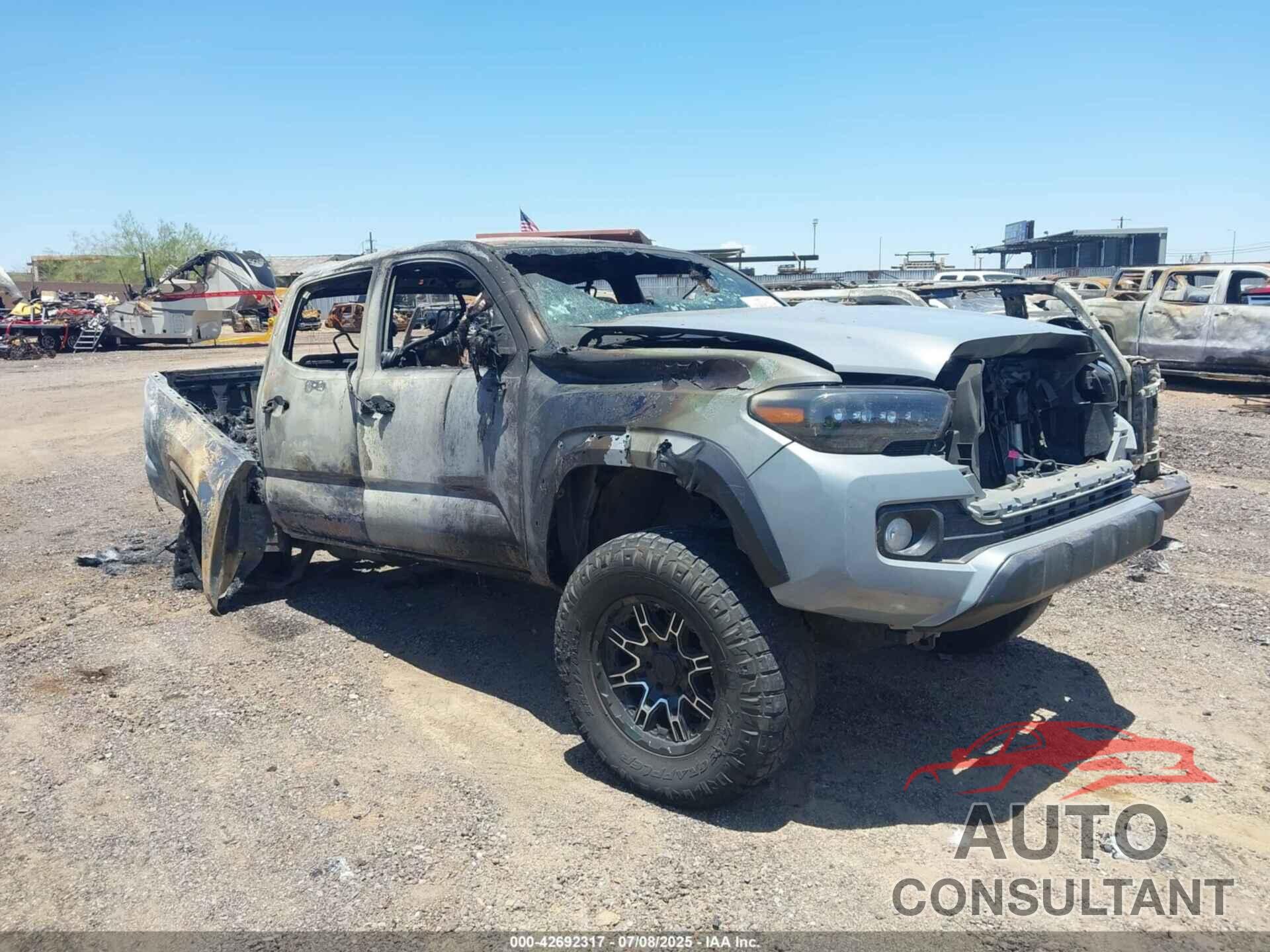 TOYOTA TACOMA 2021 - 5TFCZ5AN4MX247304