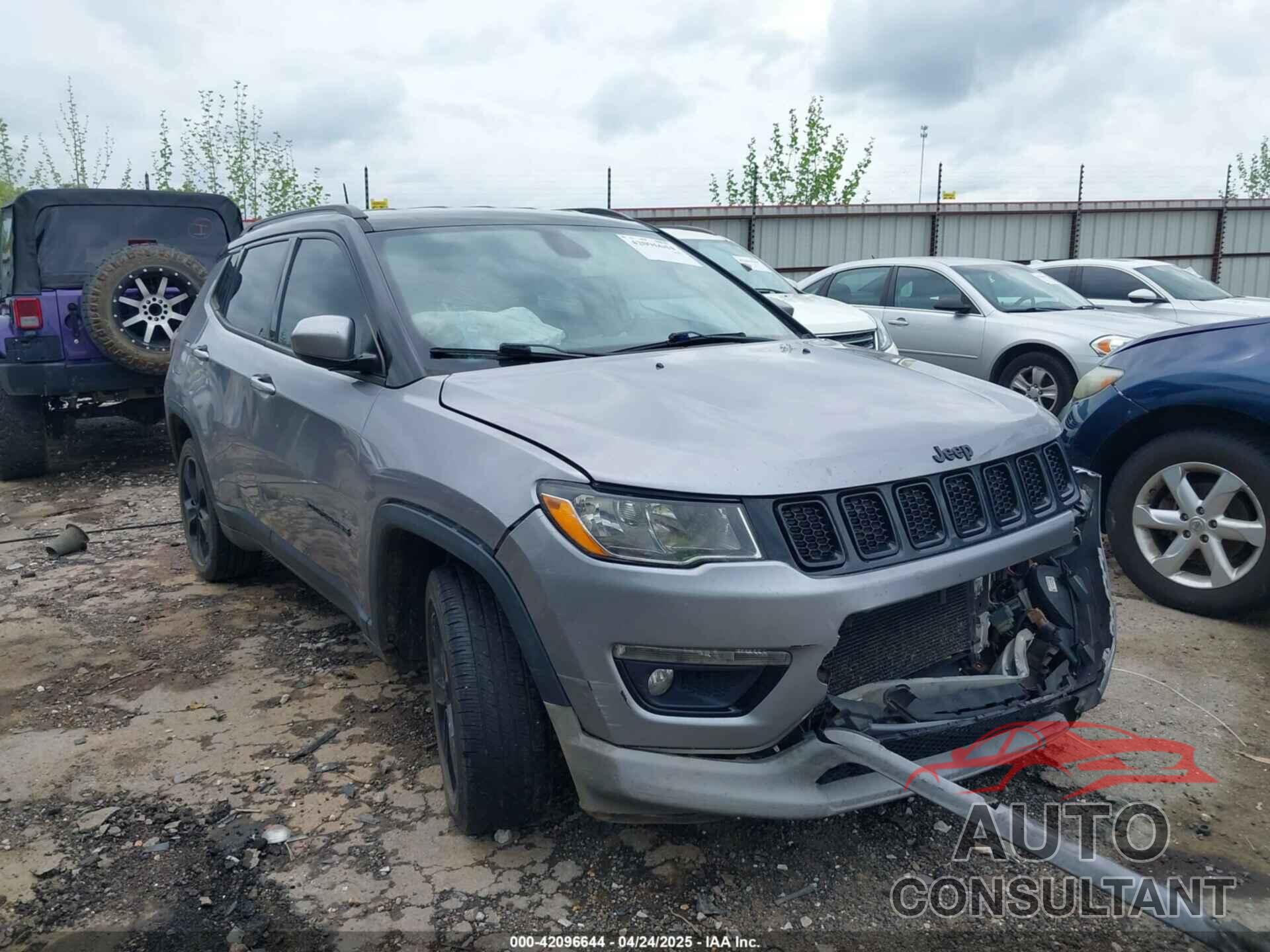JEEP COMPASS 2018 - 3C4NJDBB8JT323967