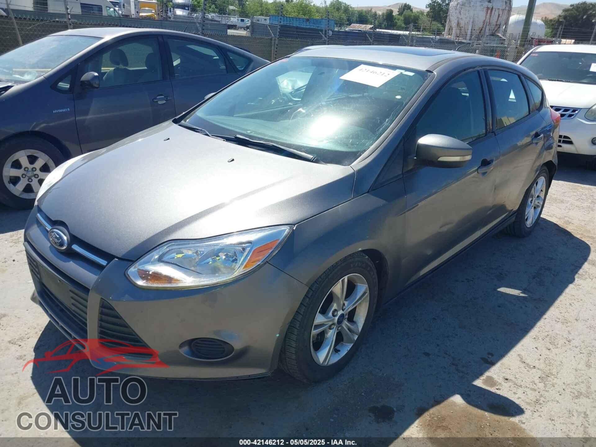 FORD FOCUS 2014 - 1FADP3K23EL282353