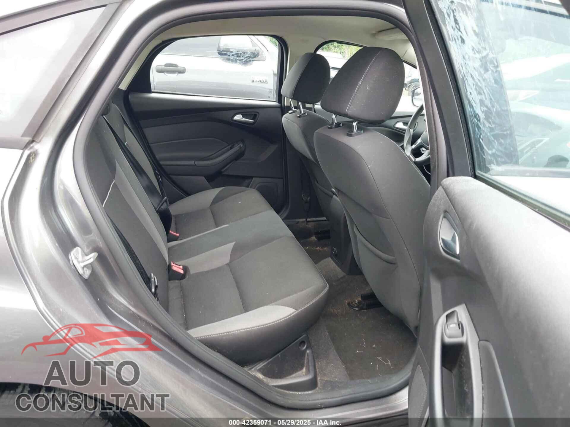 FORD FOCUS 2014 - 1FADP3F20EL280134