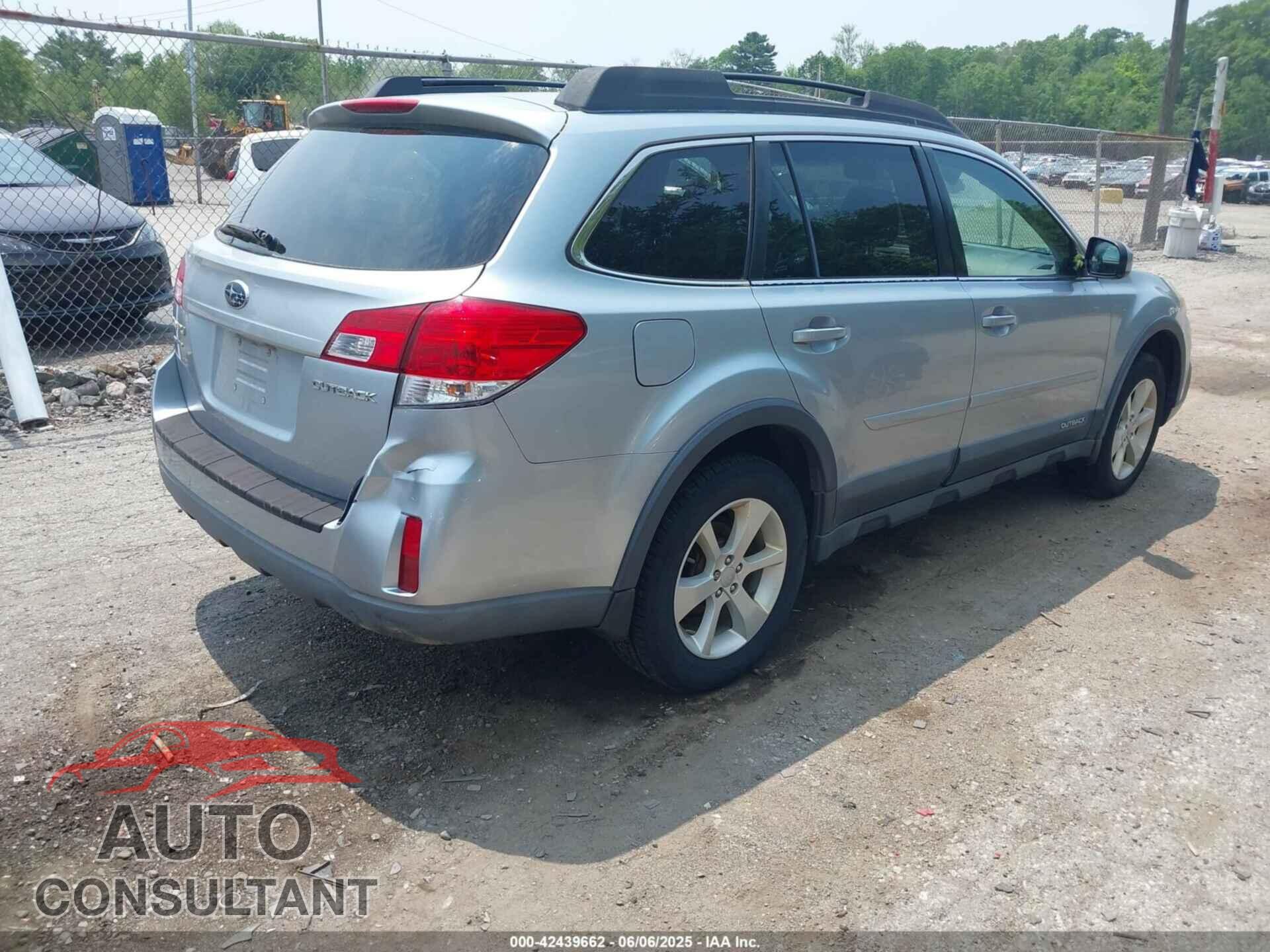 SUBARU OUTBACK 2013 - 4S4BRCCC9D3236717