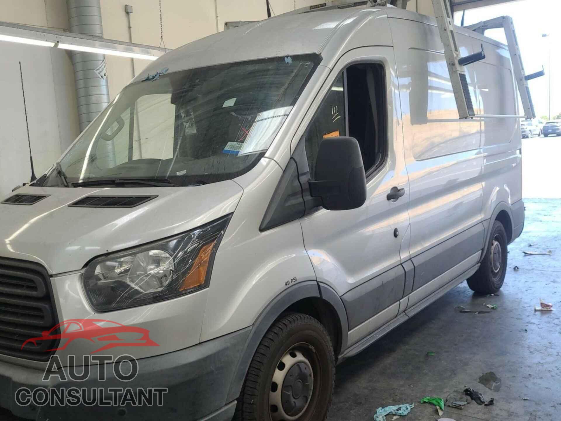 FORD TRANSIT-150 2017 - 1FTYE1CM0HKB43622
