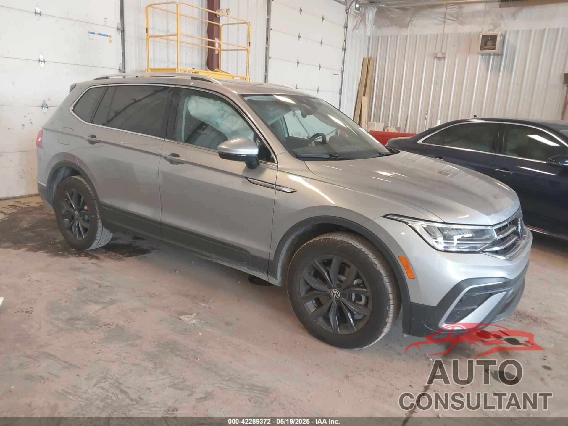 VOLKSWAGEN TIGUAN 2024 - 3VVMB7AX7RM168679