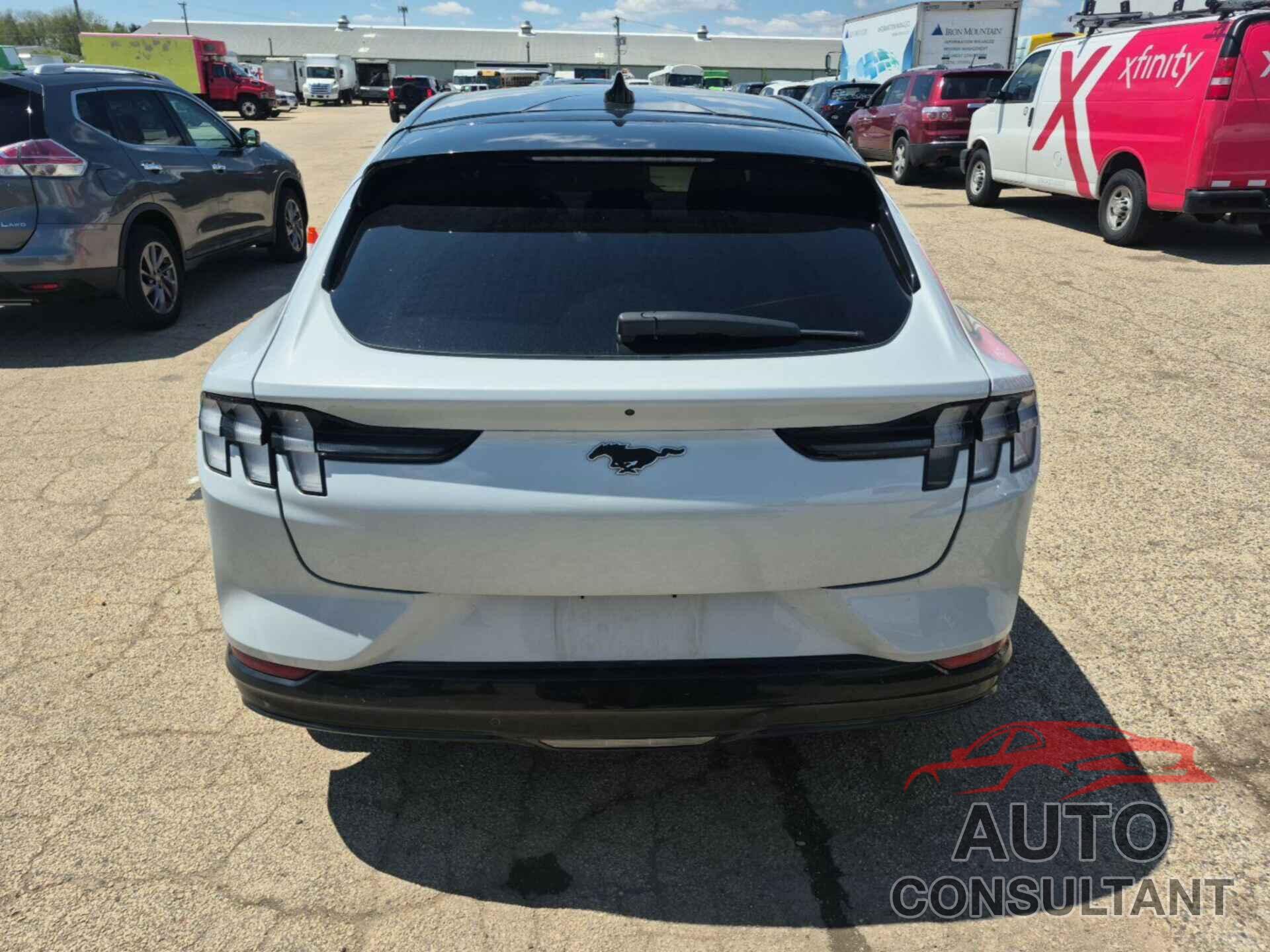 FORD MUSTANG MACH-E 2022 - 3FMTK3SU1NMA24820