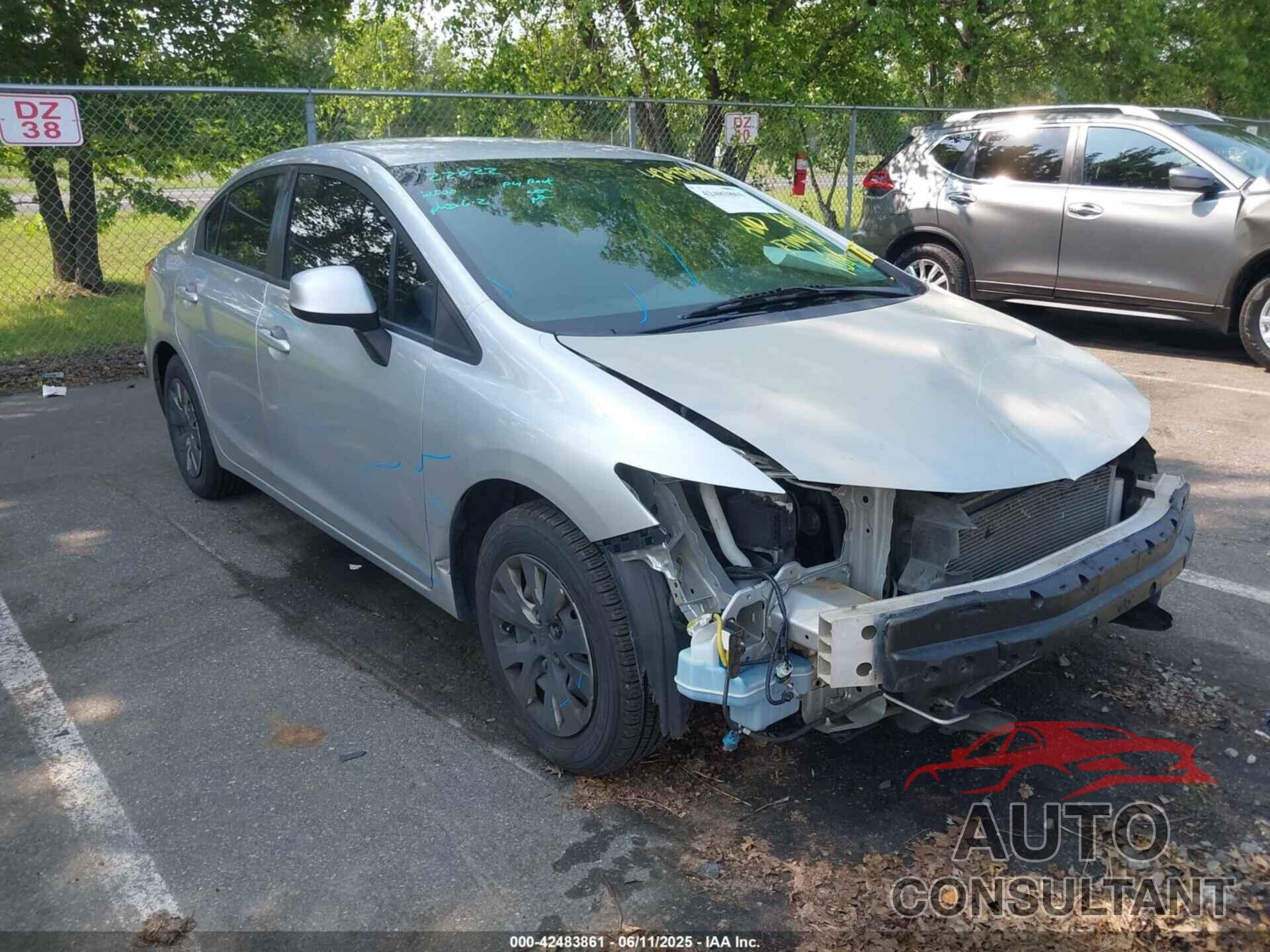 HONDA CIVIC 2012 - 19XFB2F58CE354900