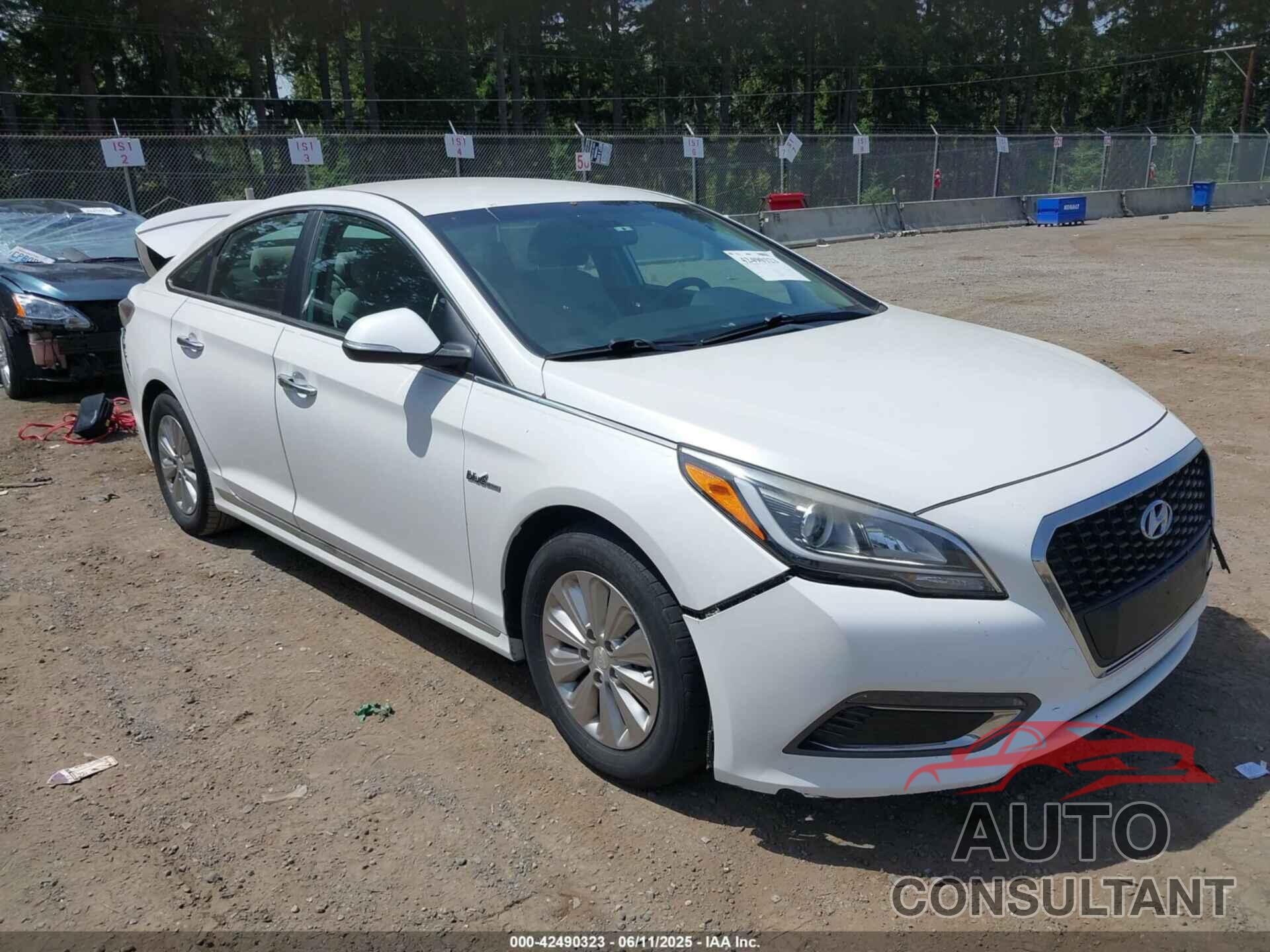 HYUNDAI SONATA HYBRID 2016 - KMHE24L10GA035374
