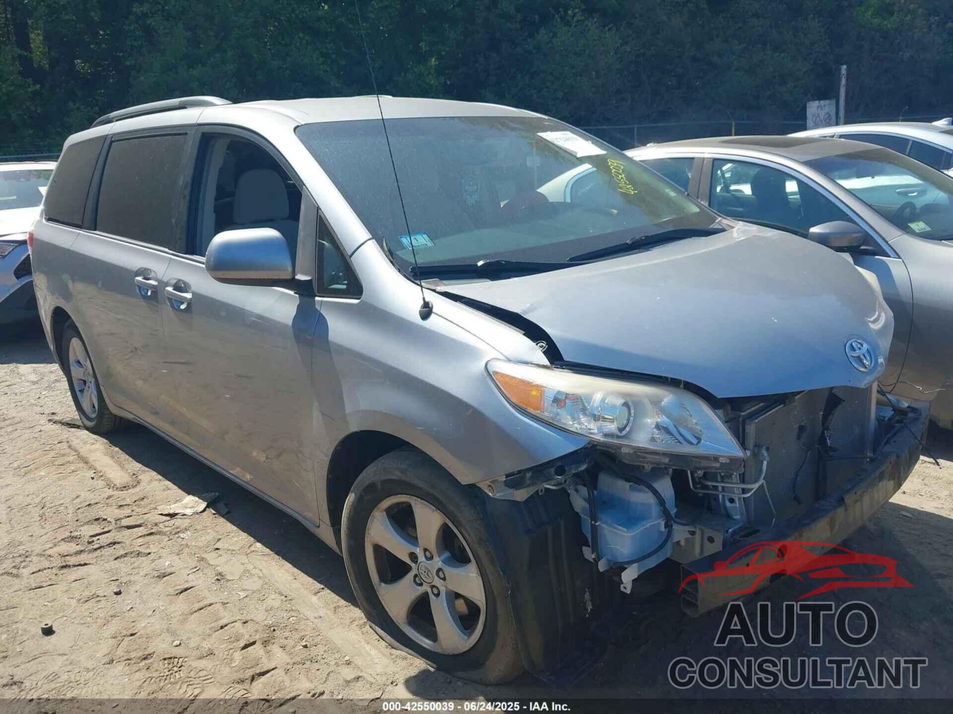 TOYOTA SIENNA 2013 - 5TDKK3DCXDS370500