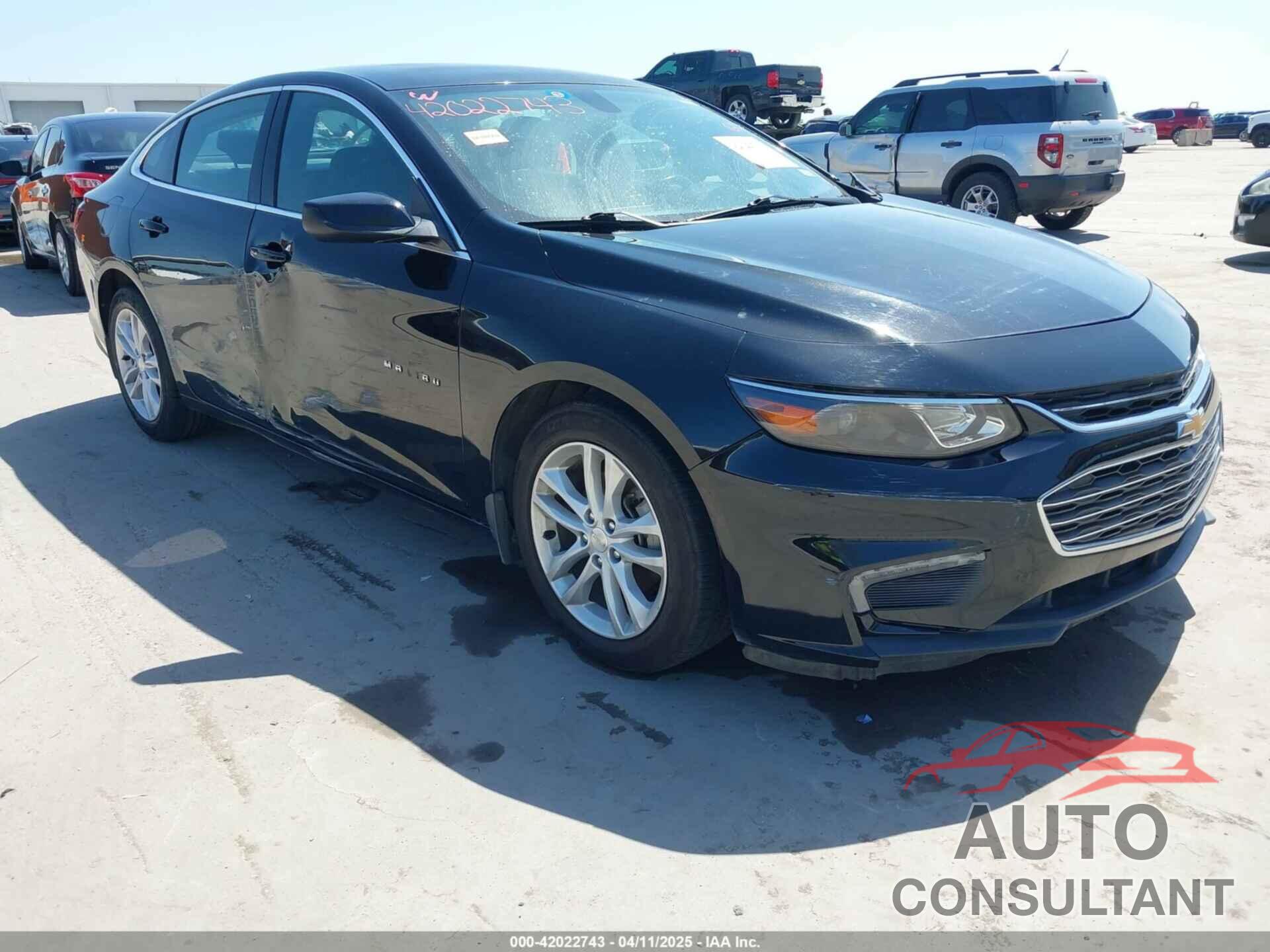 CHEVROLET MALIBU 2017 - 1G1ZE5ST2HF216852