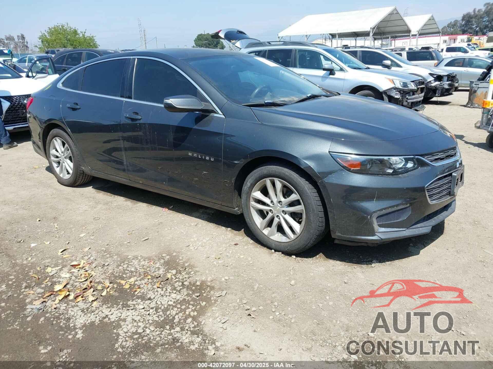 CHEVROLET MALIBU 2017 - 1G1ZE5ST9HF154754