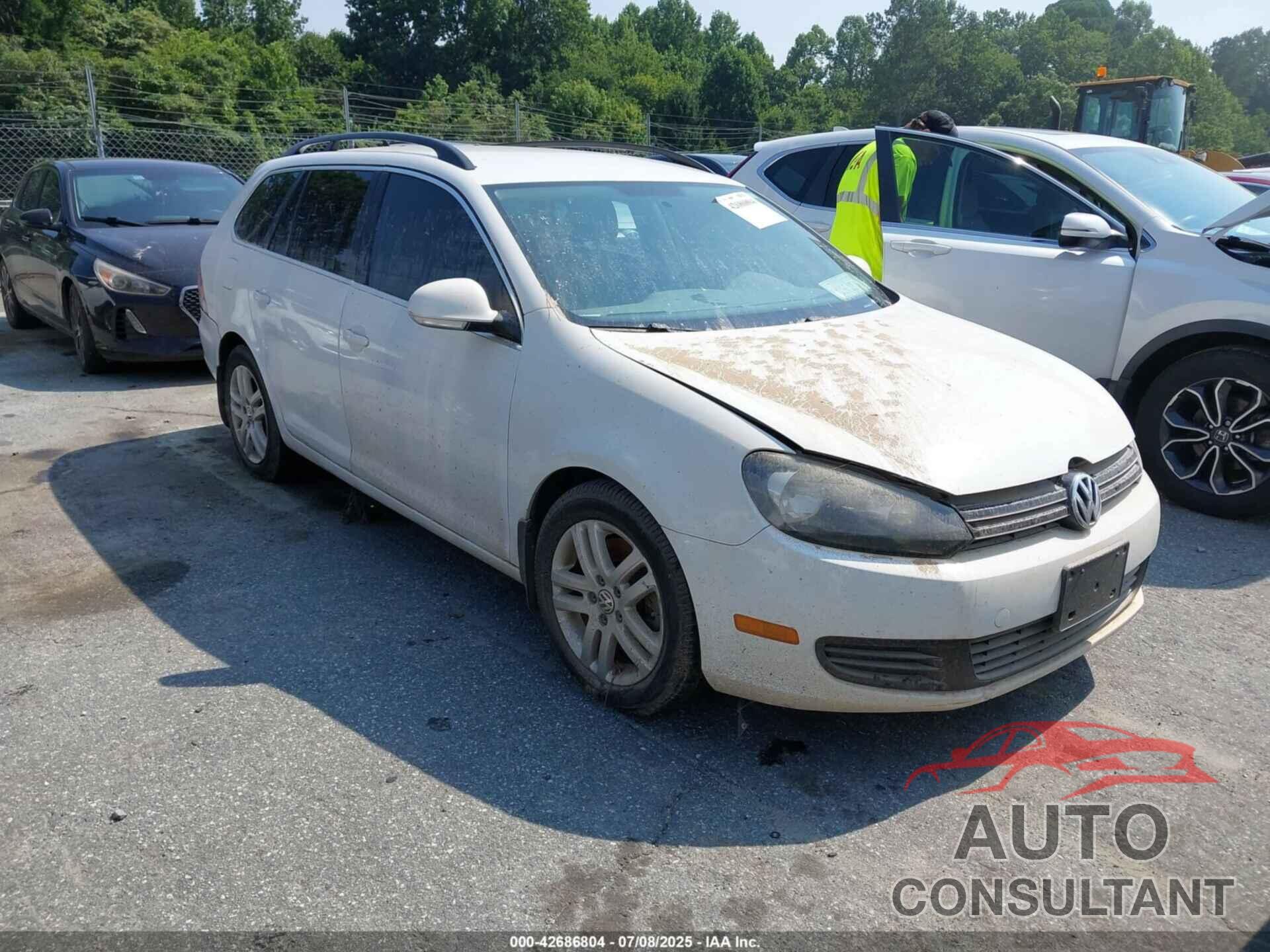 VOLKSWAGEN JETTA SPORTWAGEN 2011 - 3VWPL8AJ4BM622495