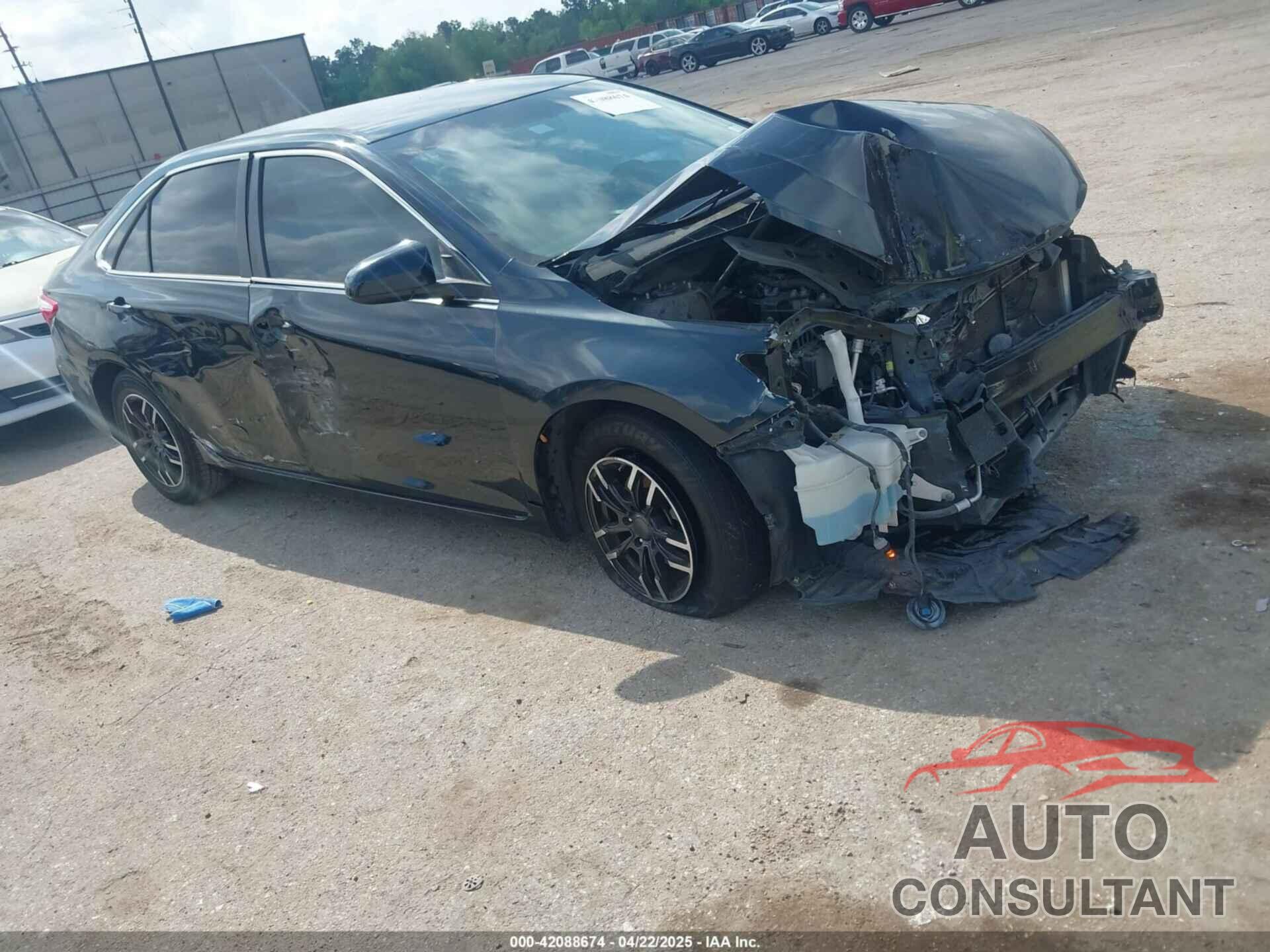 TOYOTA CAMRY 2016 - 4T4BF1FK1GR532478