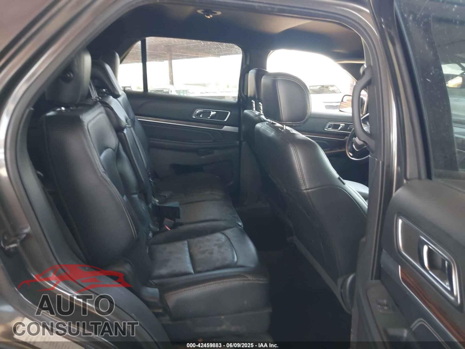 FORD EXPLORER 2017 - 1FM5K7F89HGC38661