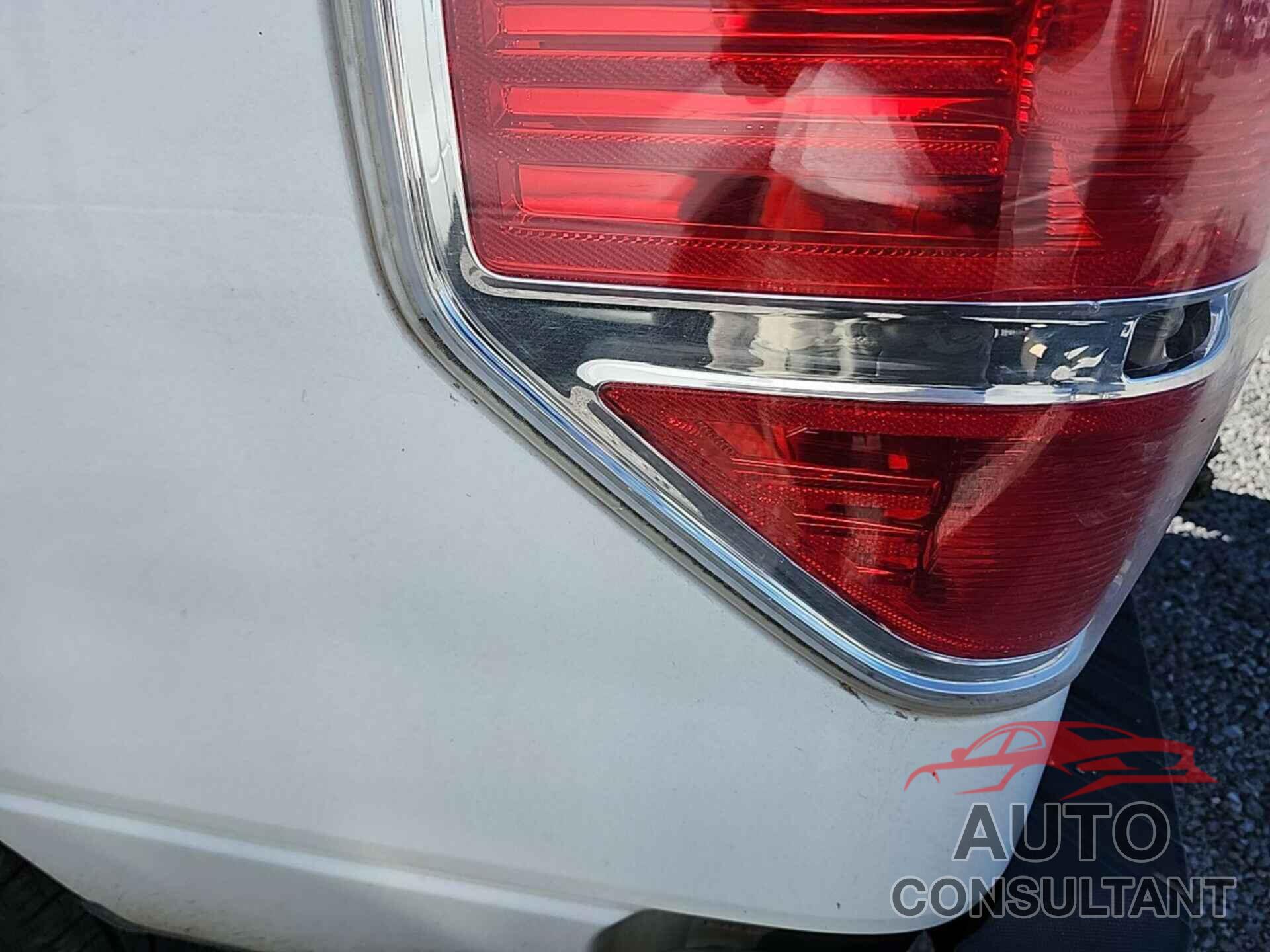 FORD F-150 2010 - 1FTMF1CW4AKE72276